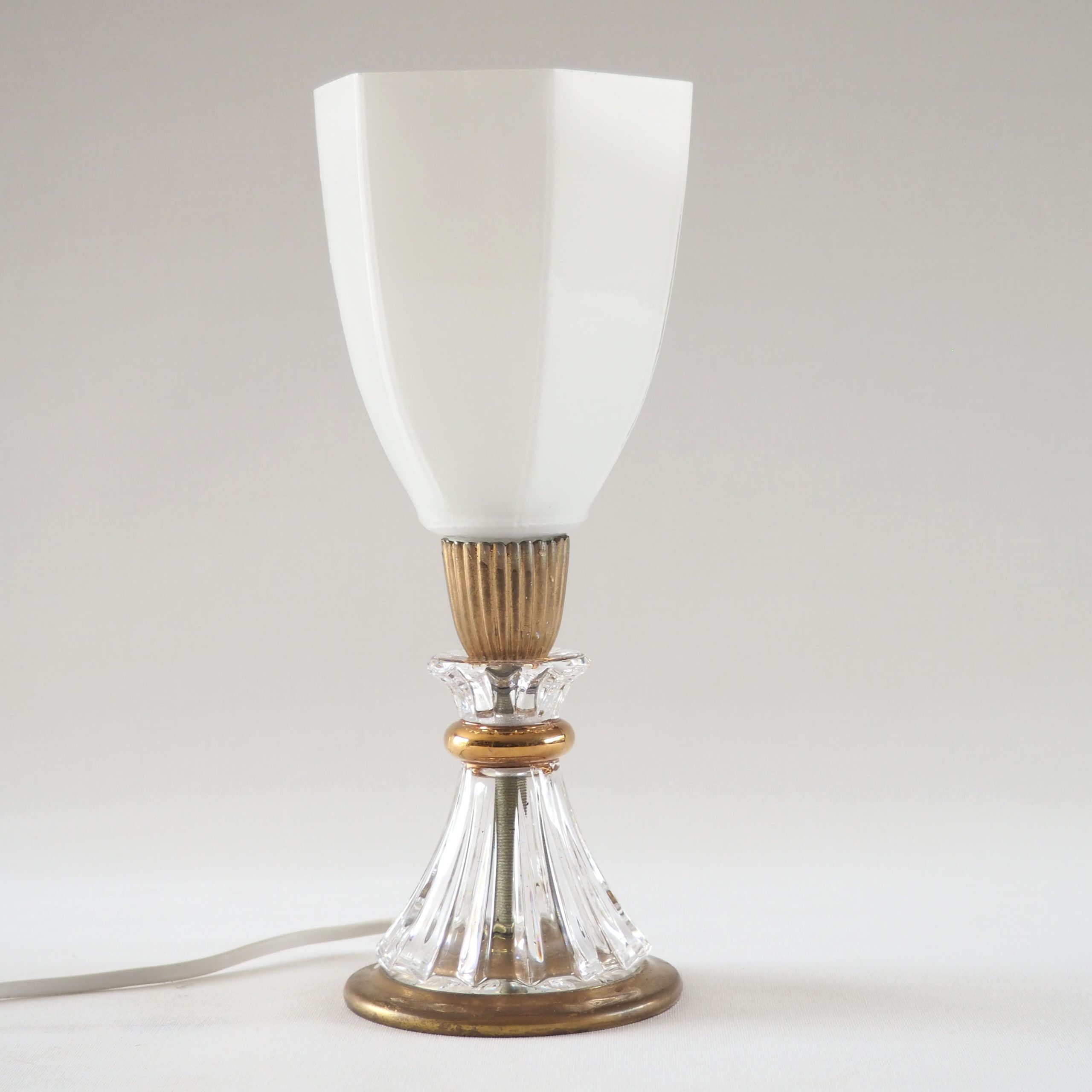 Hexagonal opaline lamp and crystal fan