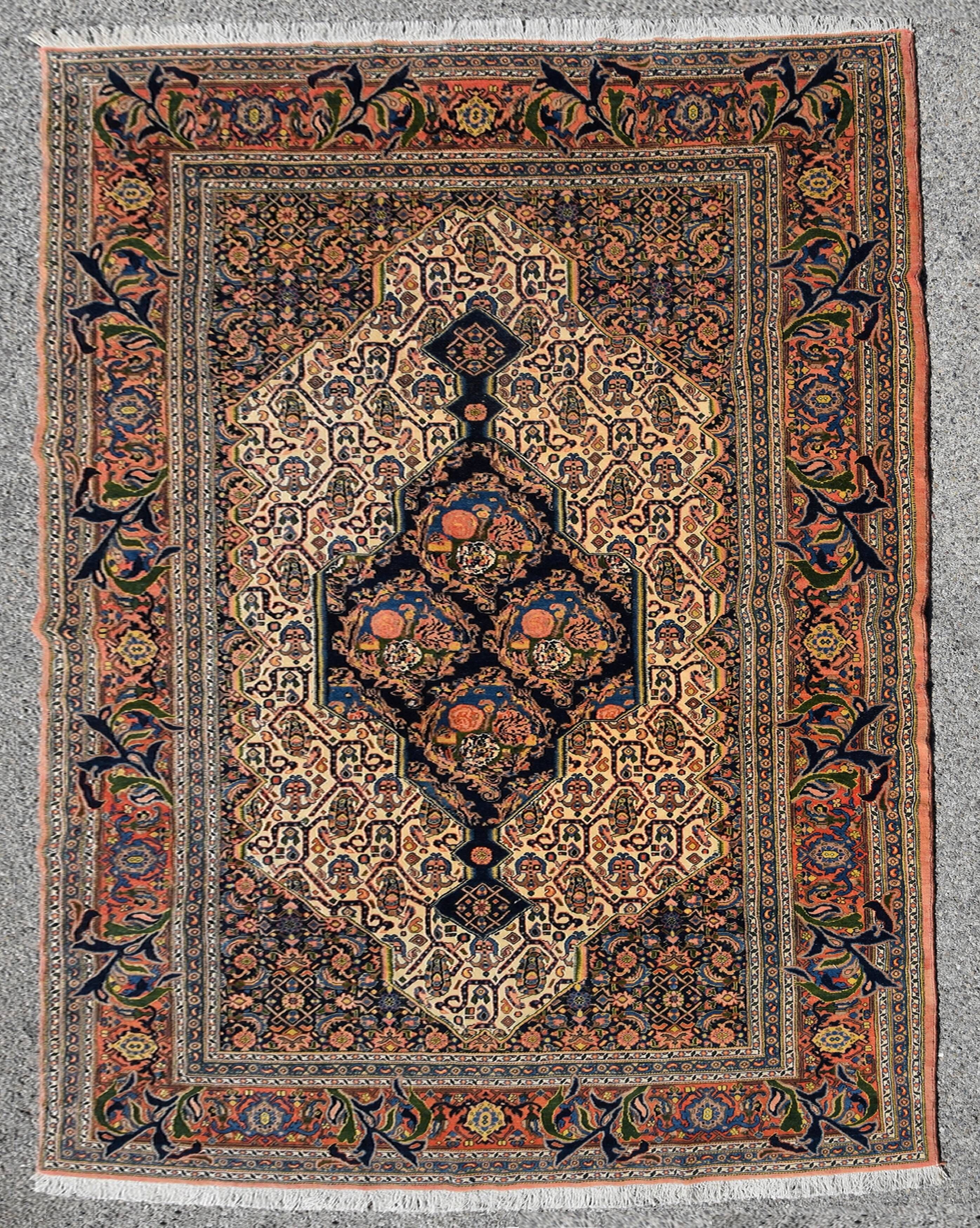 Ancient Oriental Carpet Senneh Iran: 190x290 cm Persian Kurdistan
