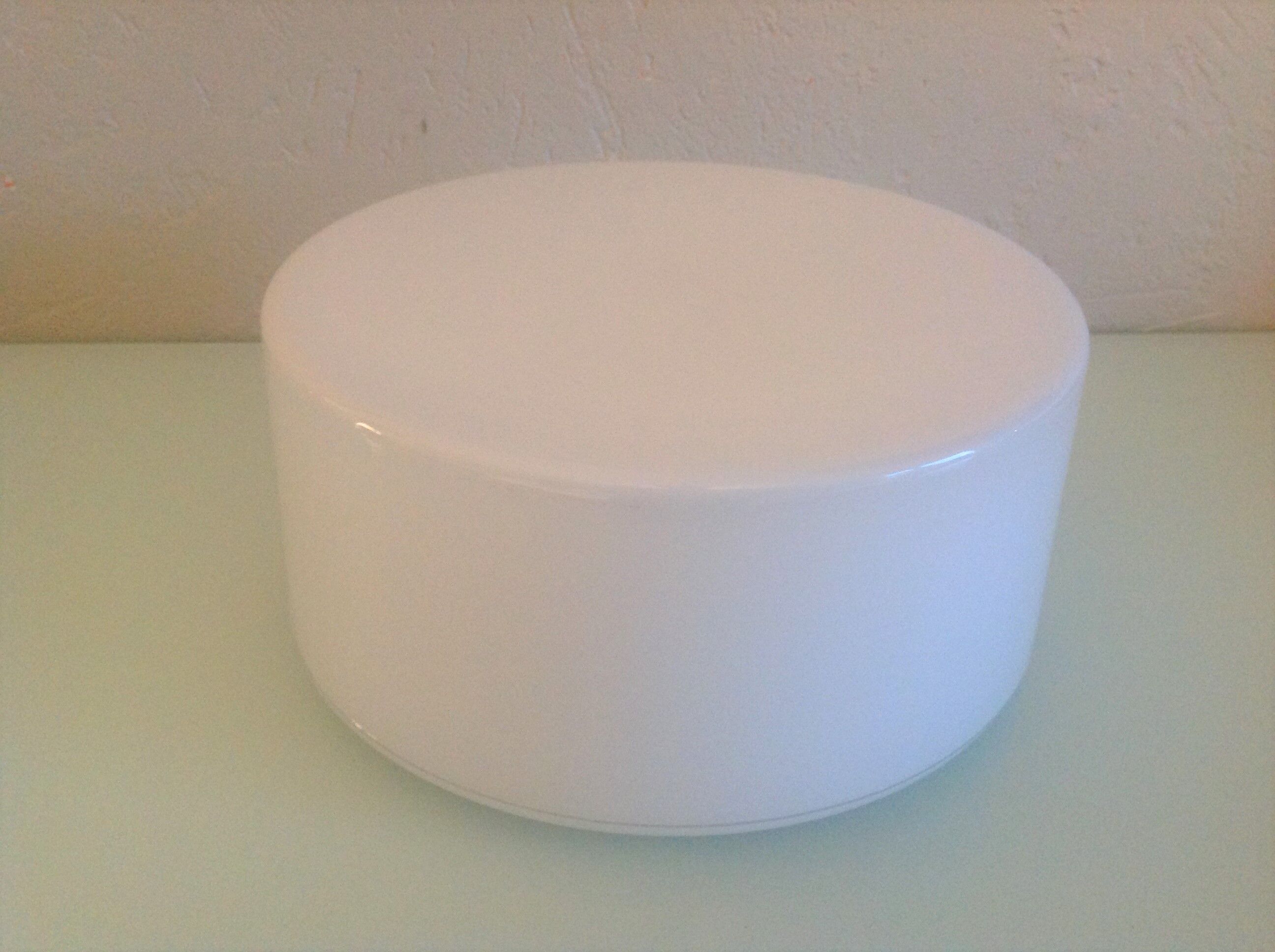 Round ceiling lamp in white opaline / vintage 60s-70s