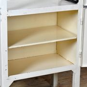 Vintage medicine cabinet, 1970s
