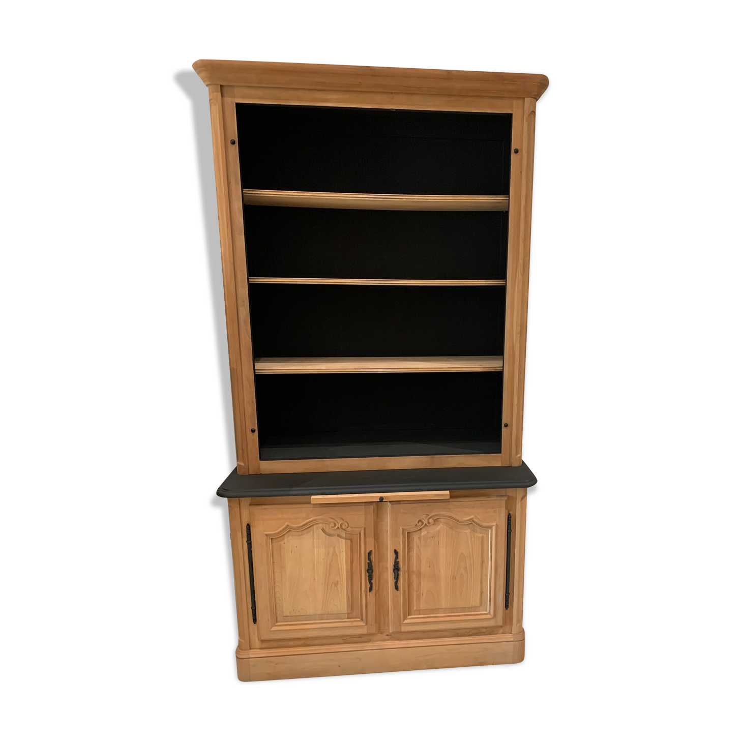 Library / Cabinet