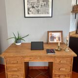 Bureau de maître d'école américain