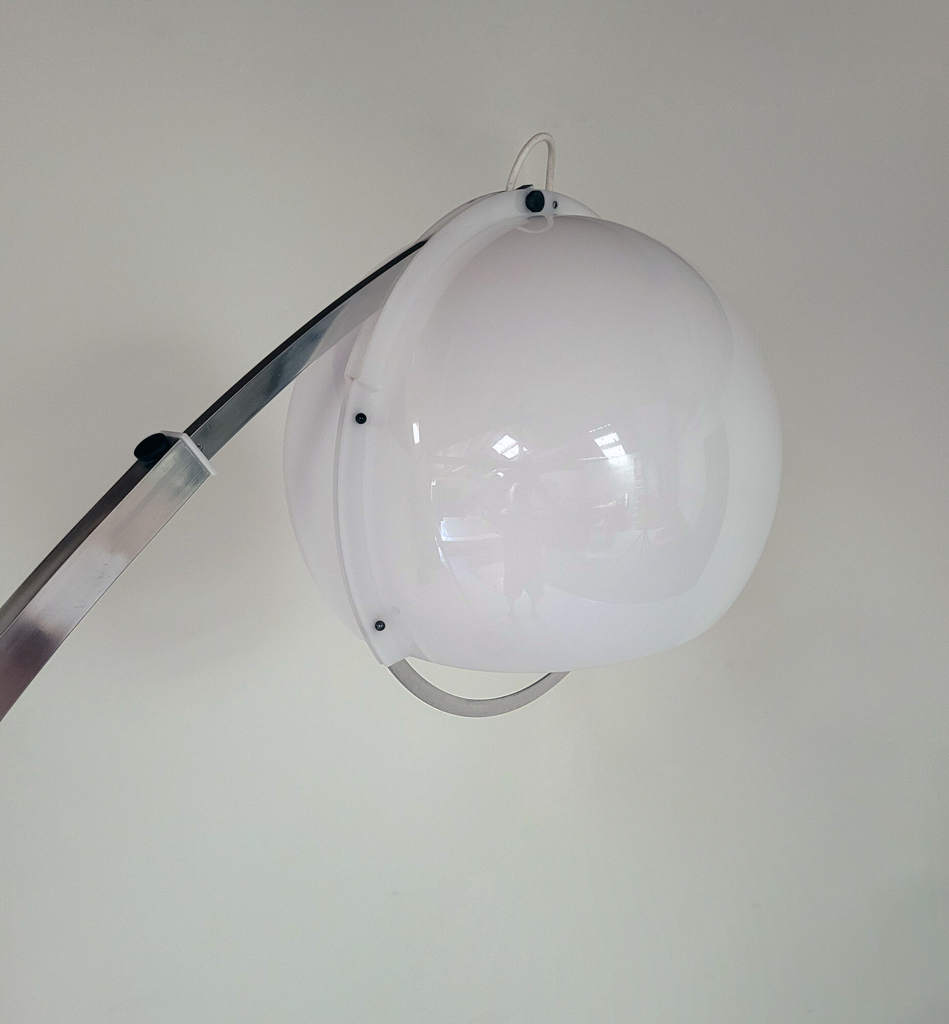 Vintage booglamp by Guzzini for Harveiluce, Italy 1960s