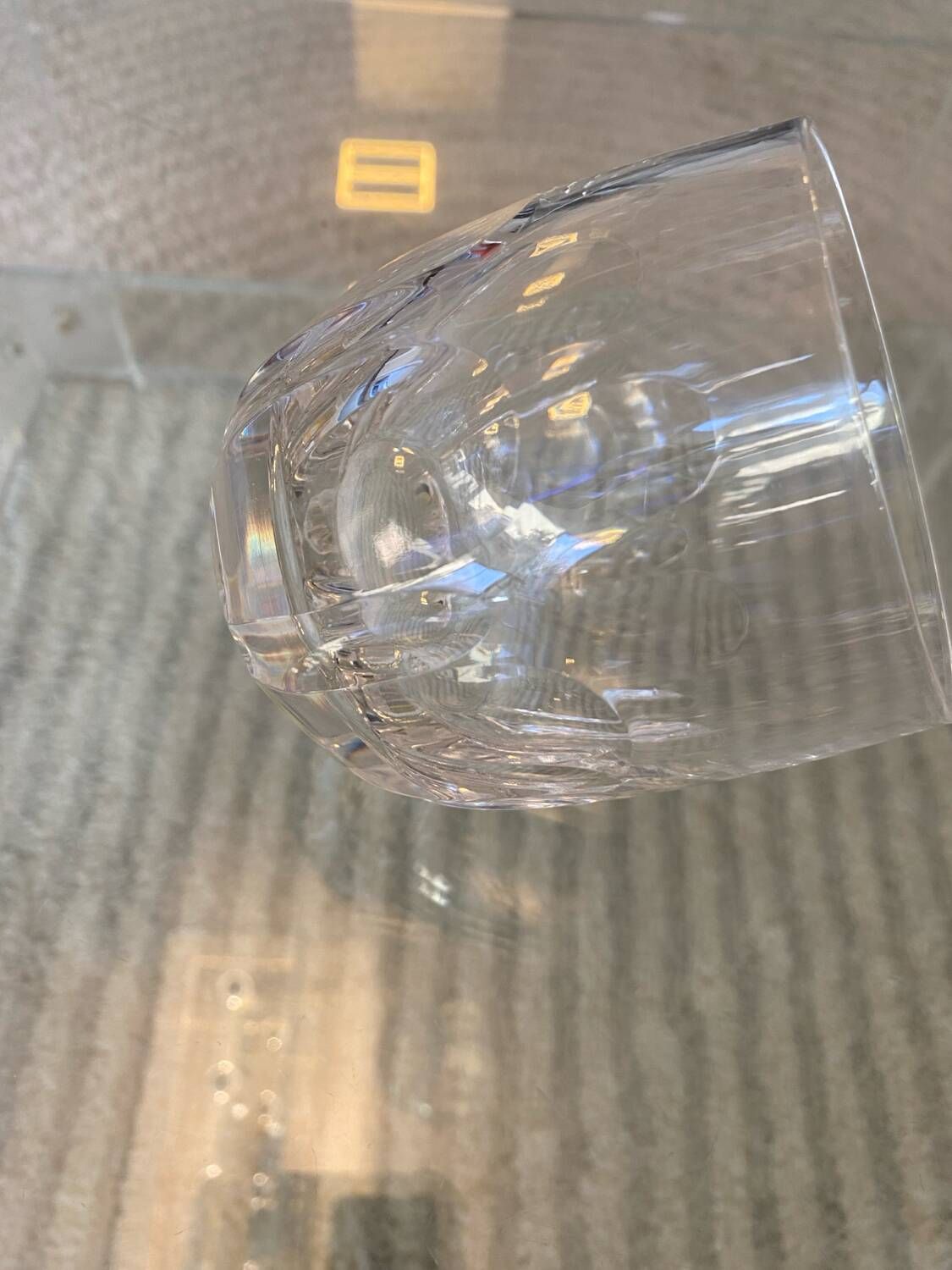 Daum France crystal glass in excellent condition