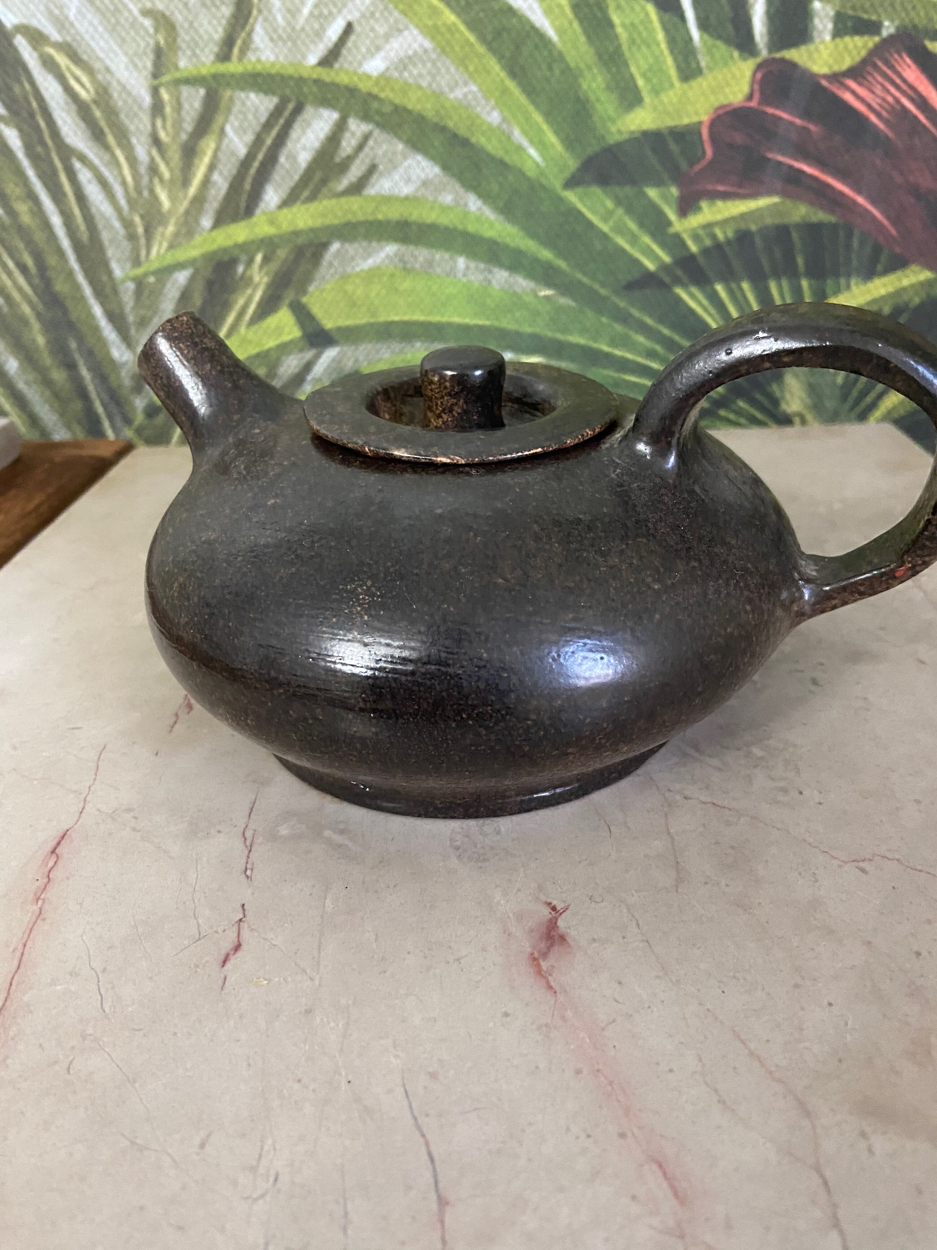 Sandstone teapot