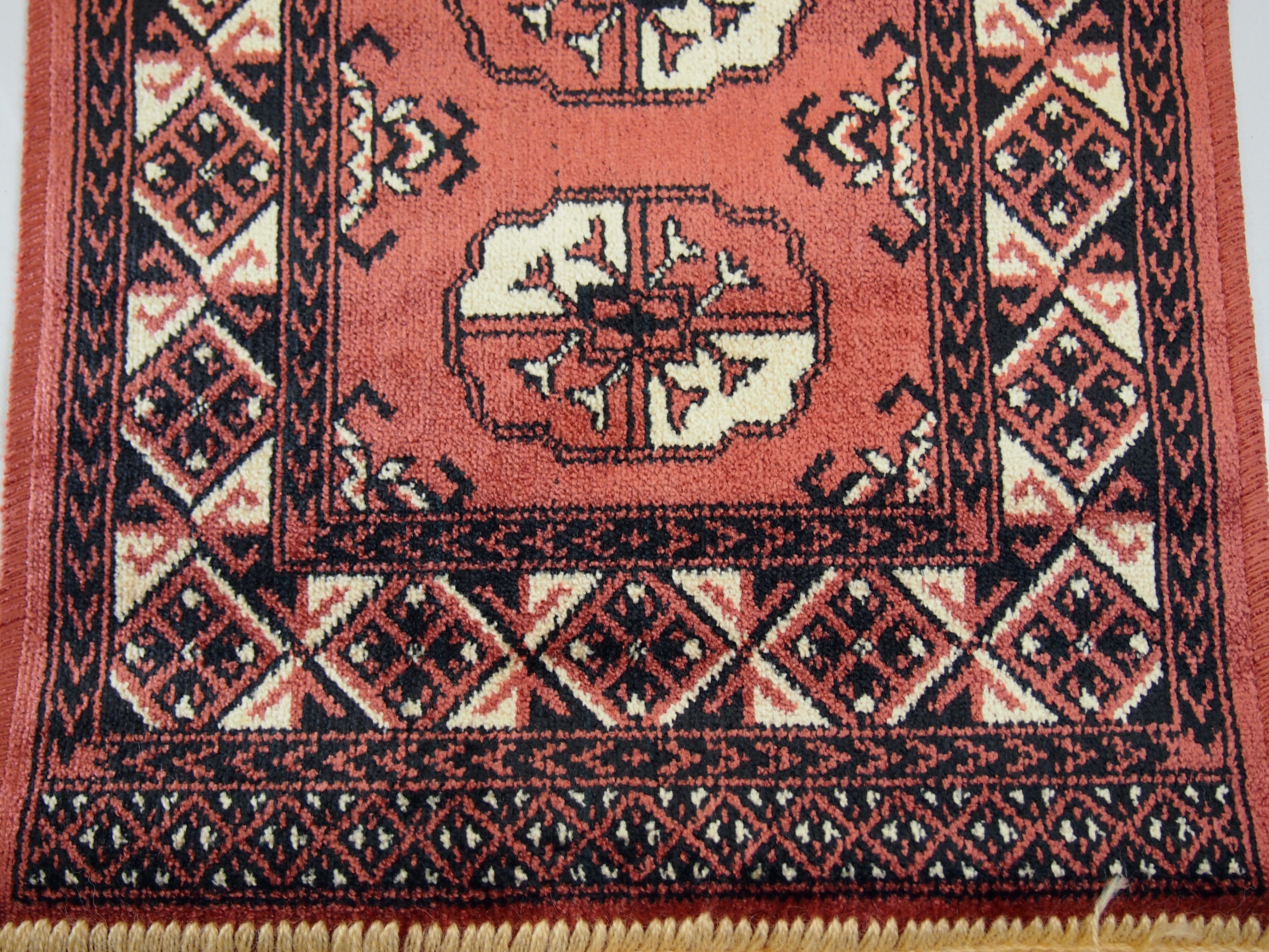 Oushak vintage carpet 34x75cm
