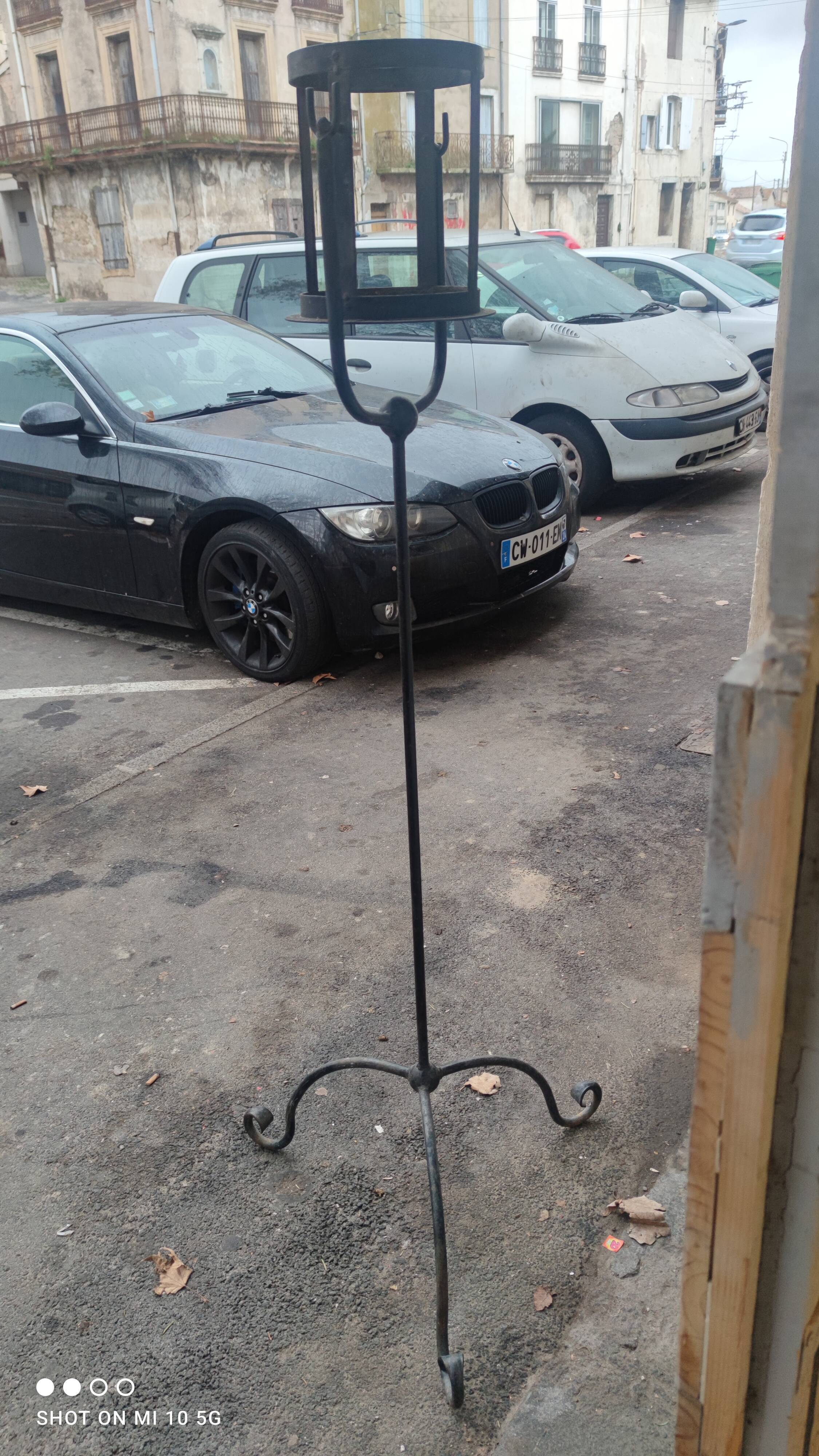 Medieval wrought iron flare