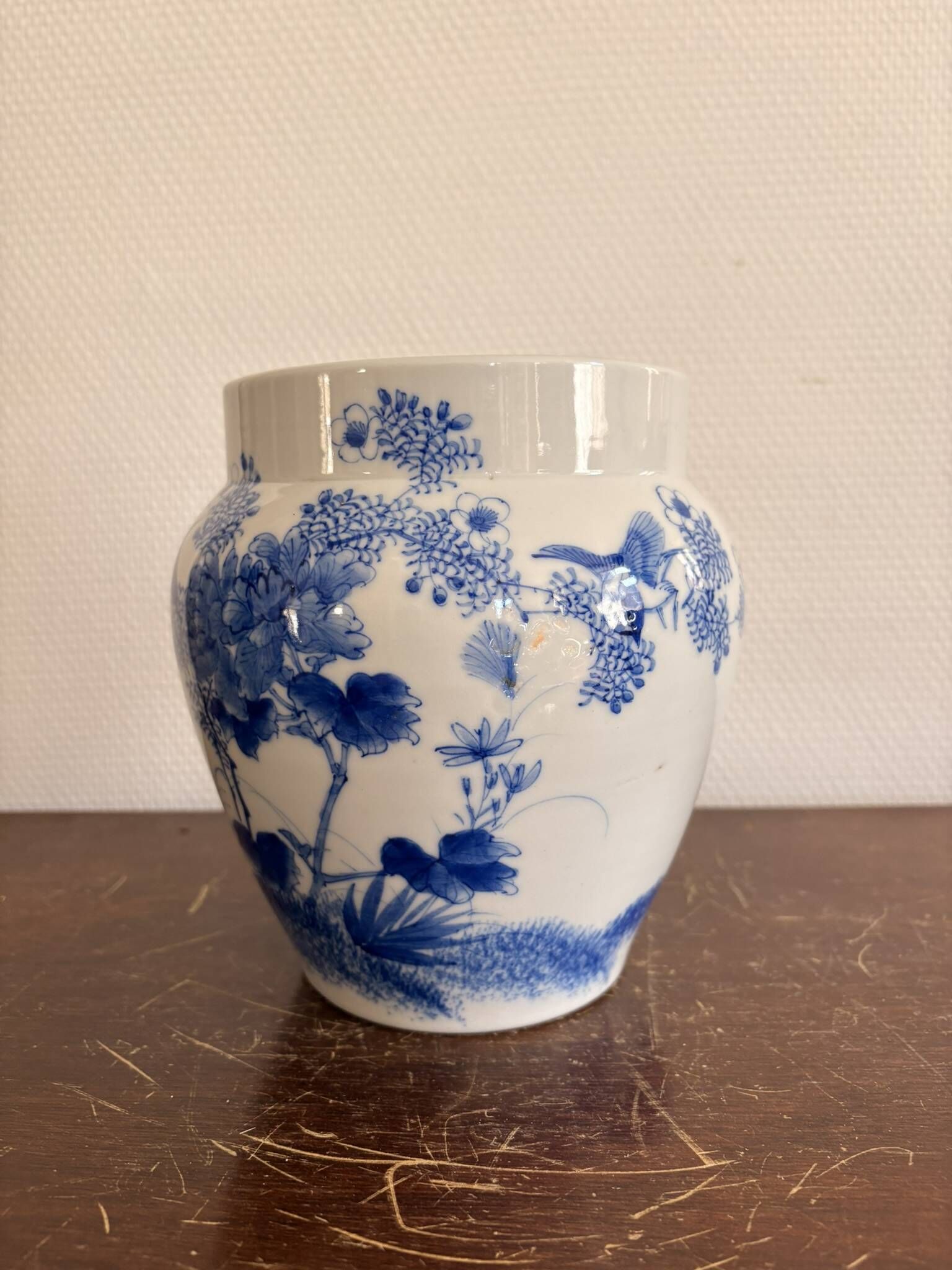Ancient Vase Flower Pot Blue White Porcelain Bird Arita Imari Seto Peony