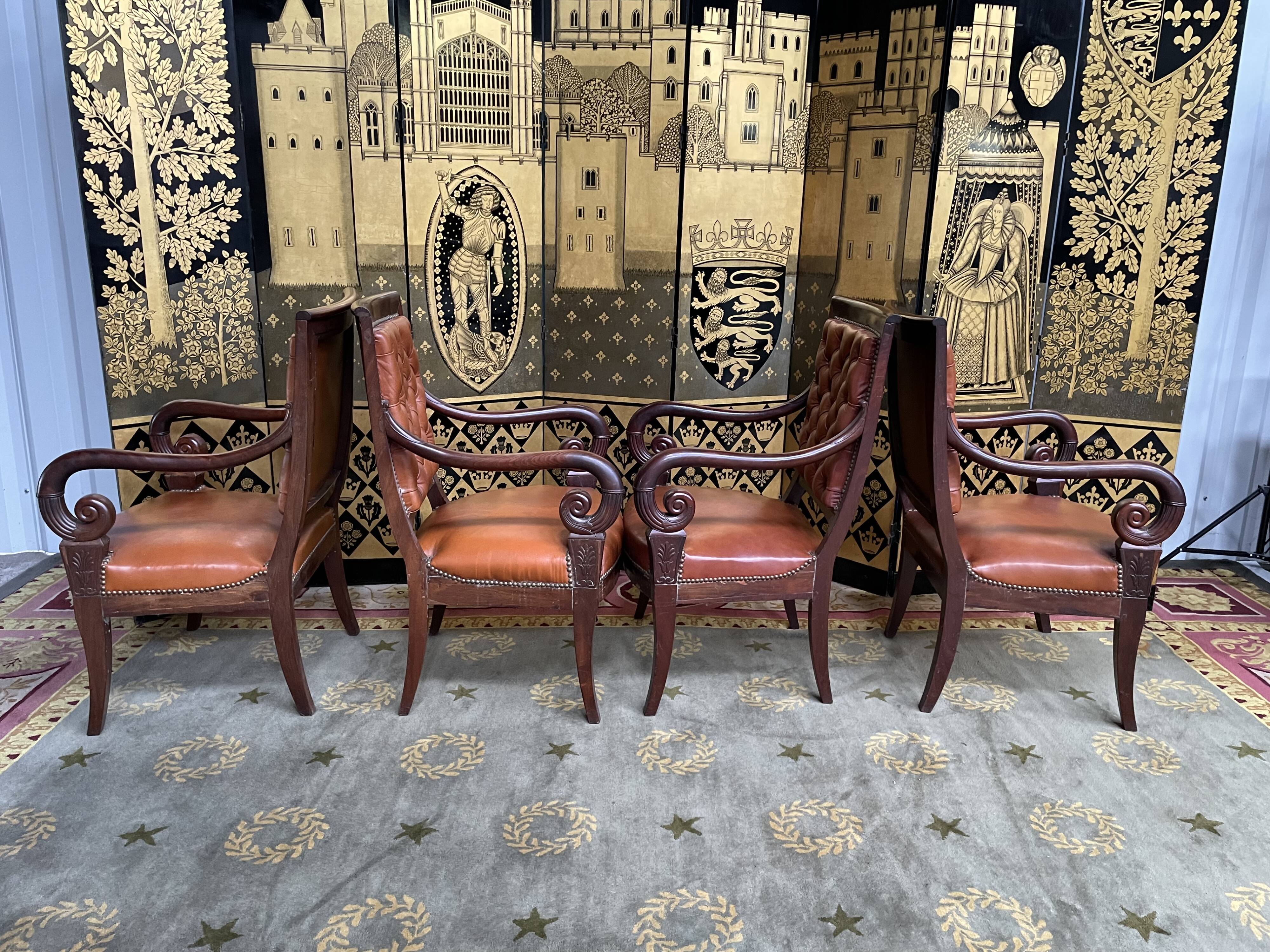 Suite of 4 armchairs period Restoration leather and mahogany
