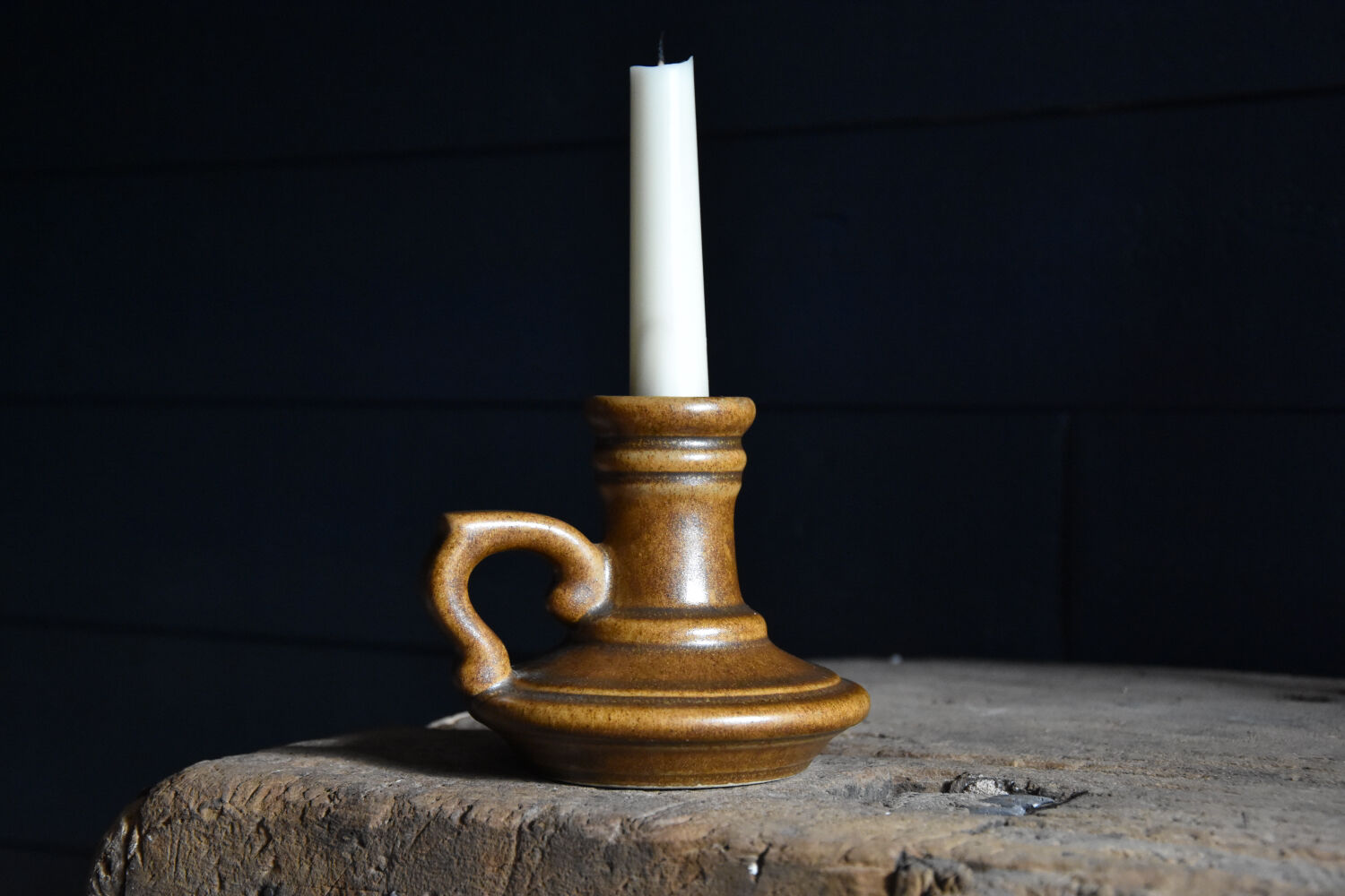 Maronne stoneware candle holder