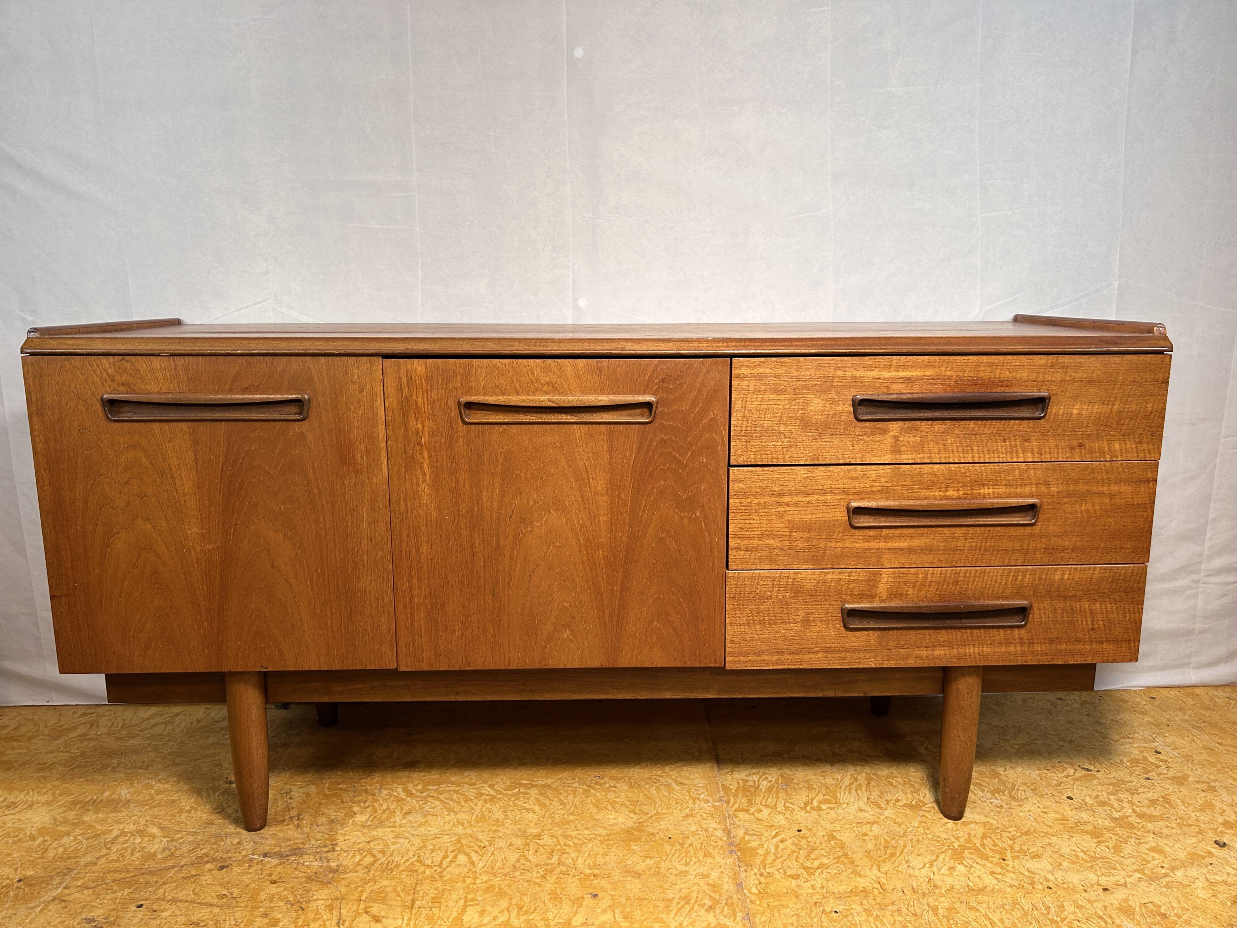 Mid-Century Retro Vintage Teak Sideboard by Meredew Furniture – 1960s