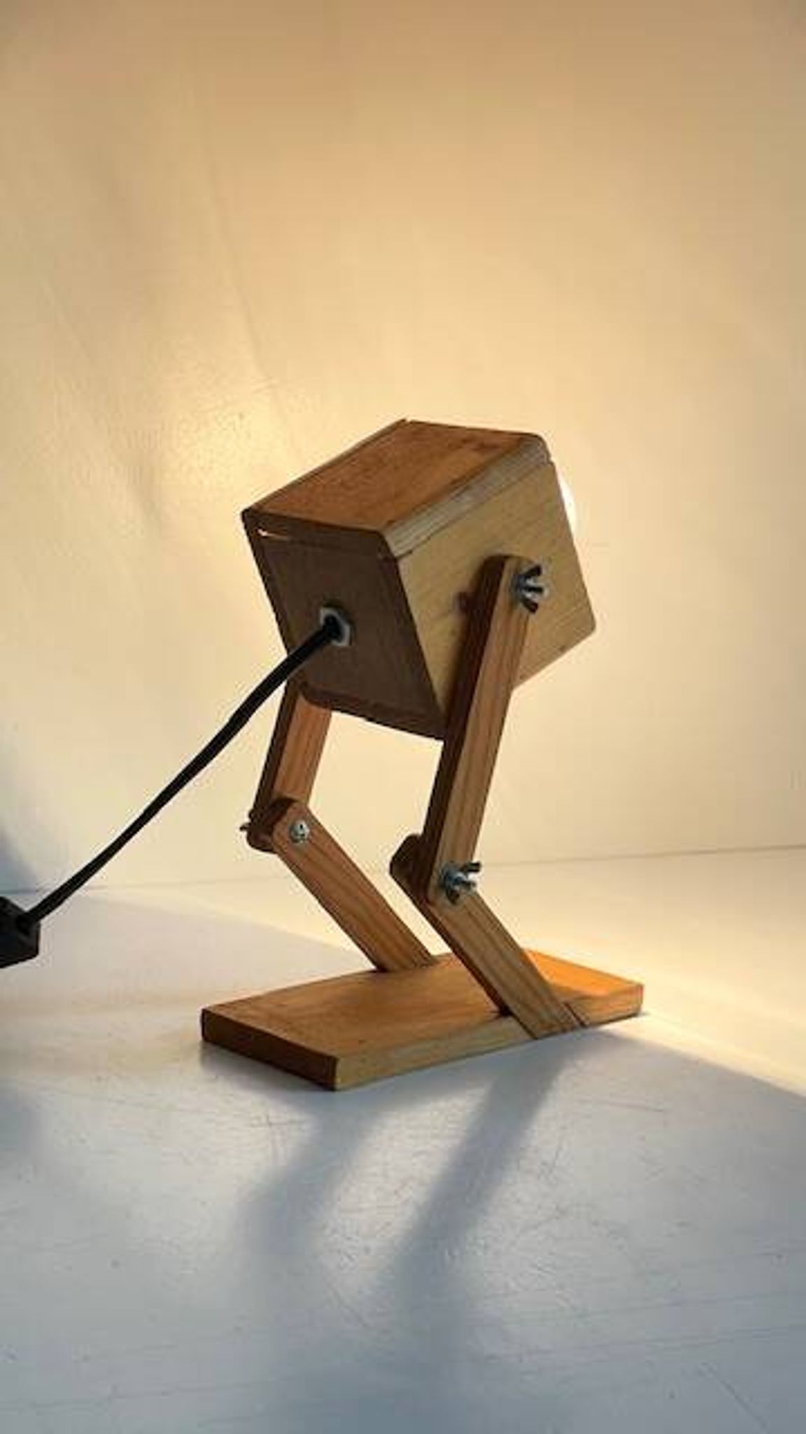 ARTICULATED LAMP 1970s - 1980s
