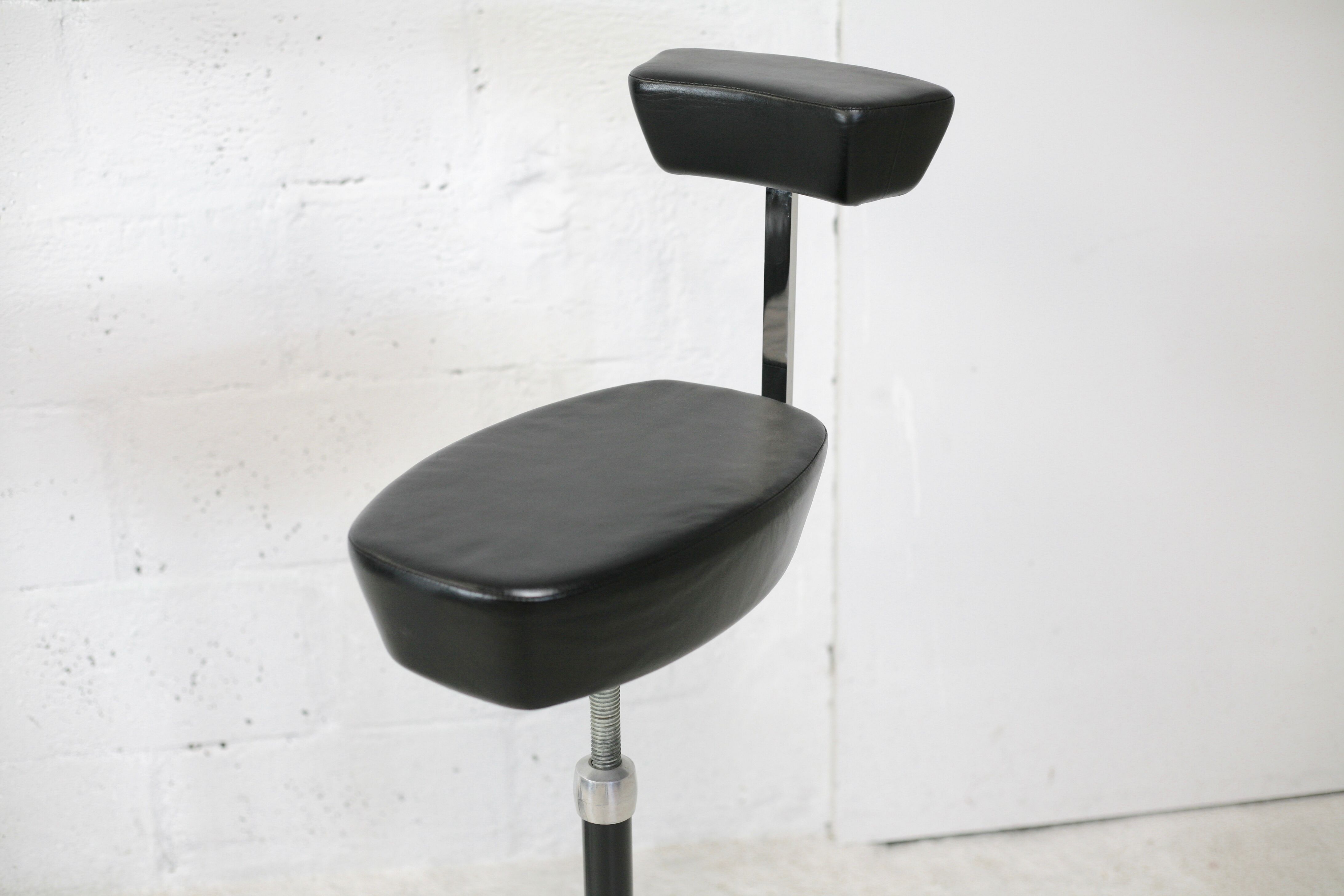 Pair of high stools by Georges Nelson, Vitra, 2001