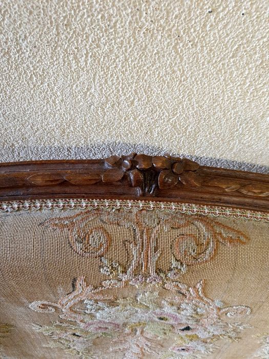 Louis XV style sofa bench in molded and carved wood - nineteenth century