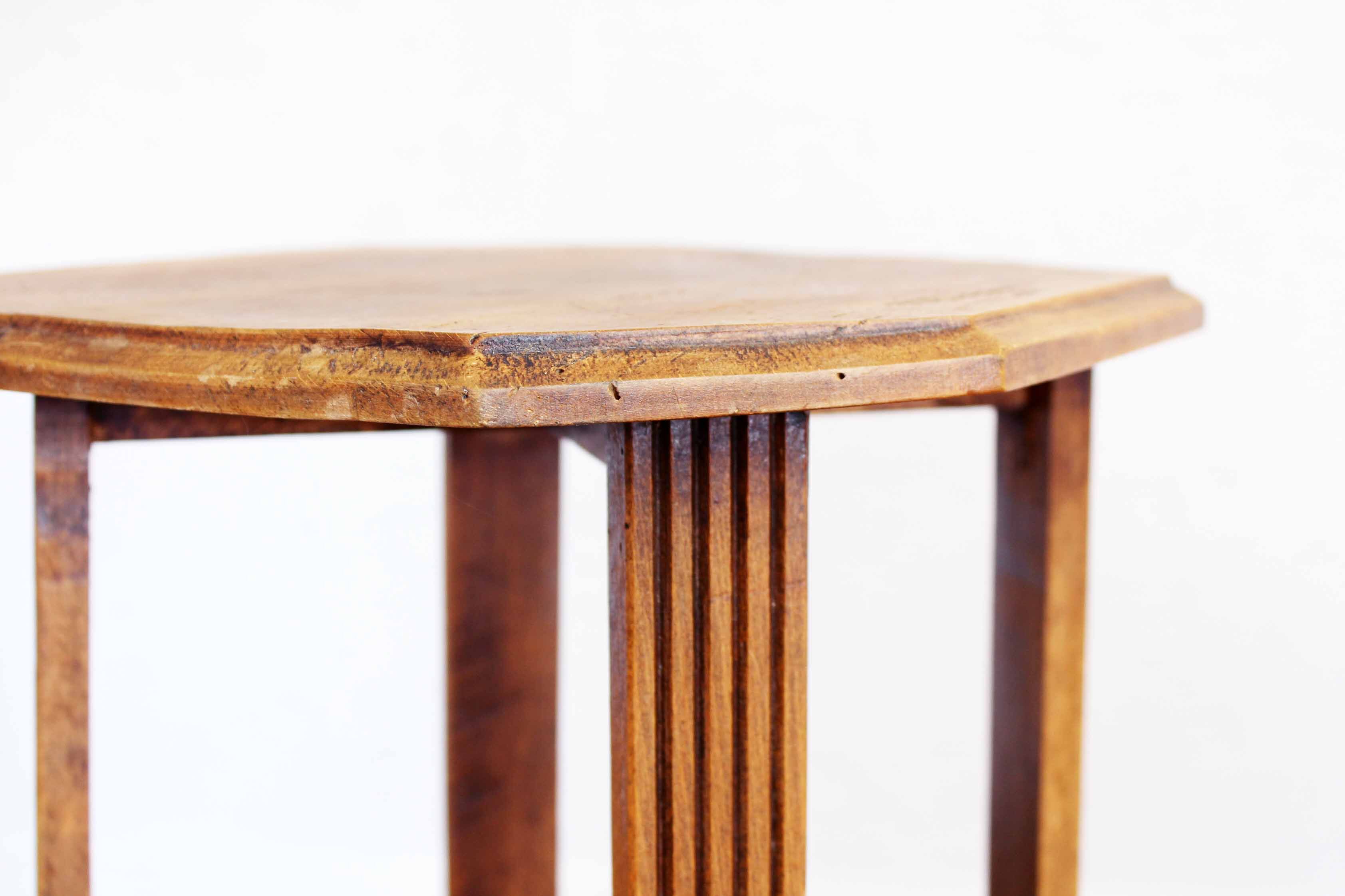 Art Deco side table 30s