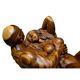 Table basse en bois exotique de monkey pod sculptée à la main représentant un couple enlacé.