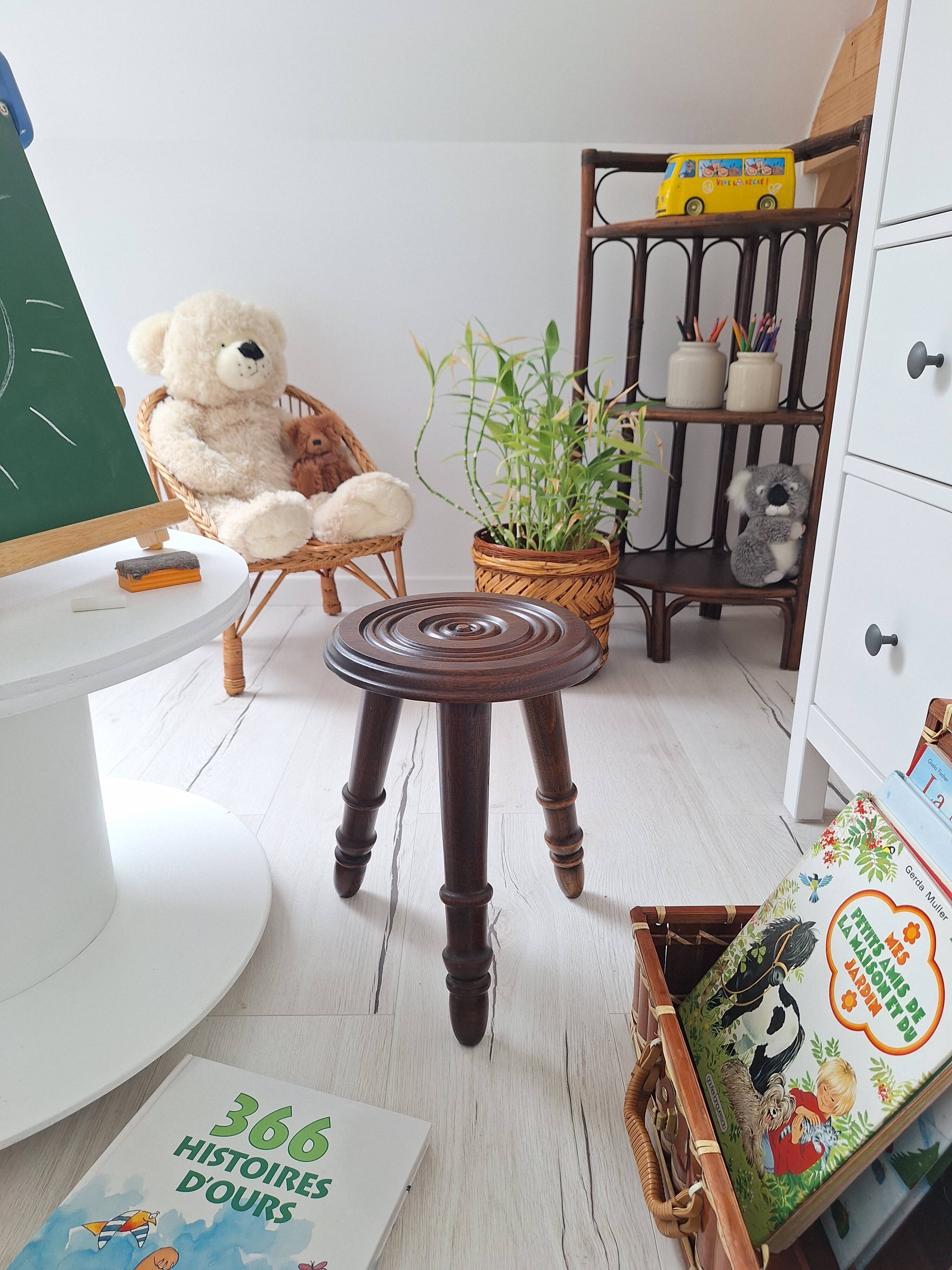 Vintage tripod stool