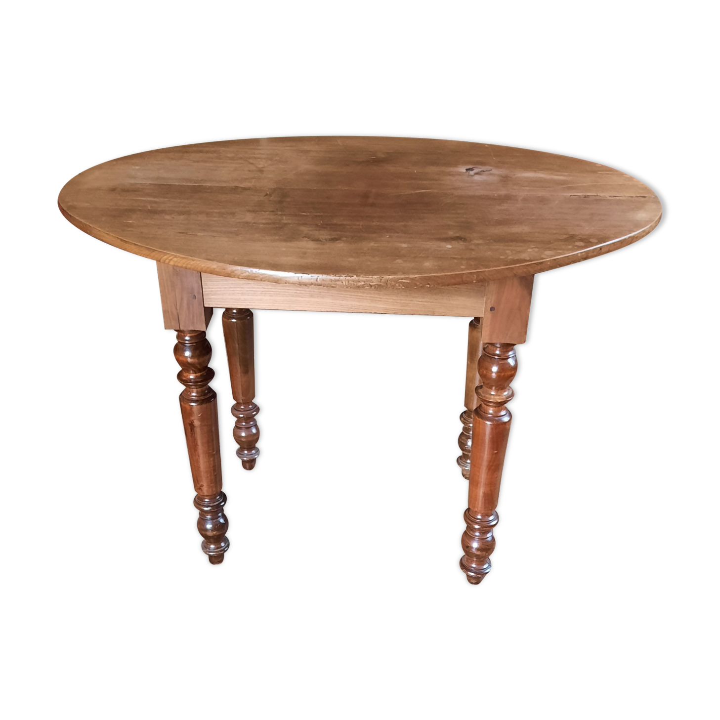Oval table