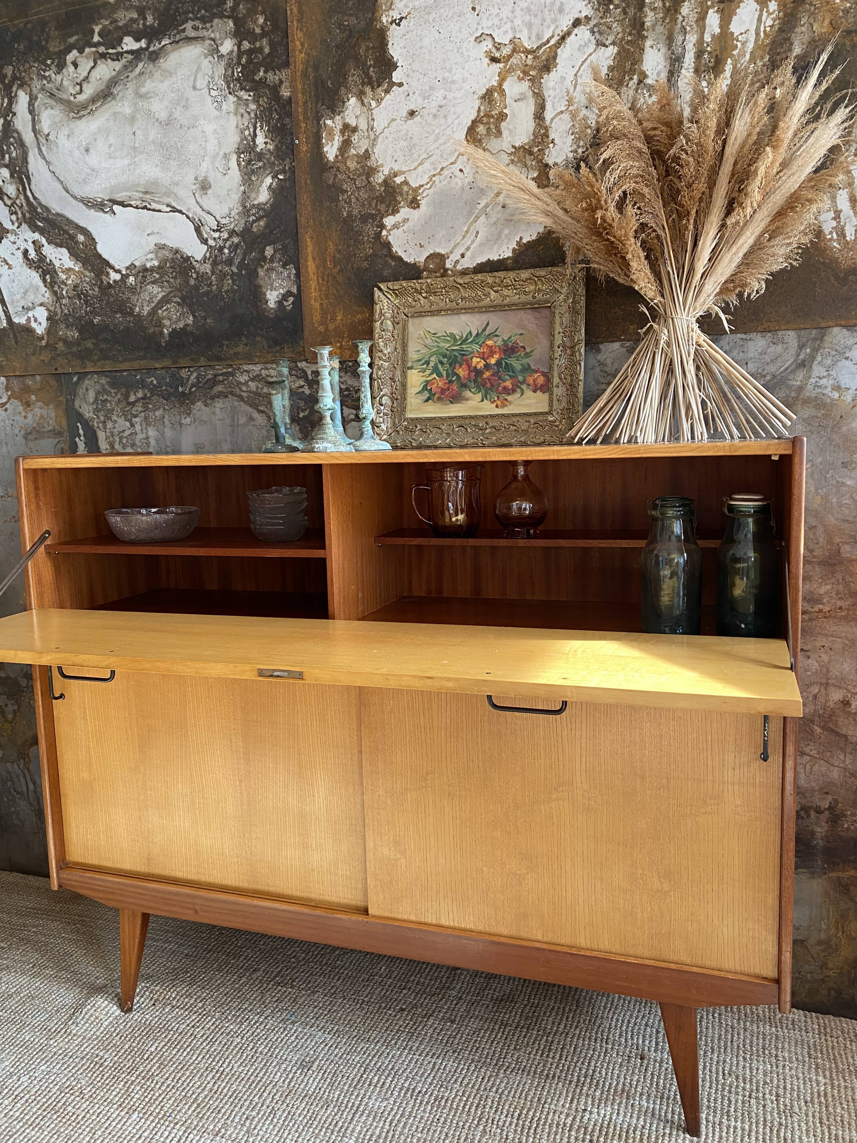 Enfilade years 60 feet compass