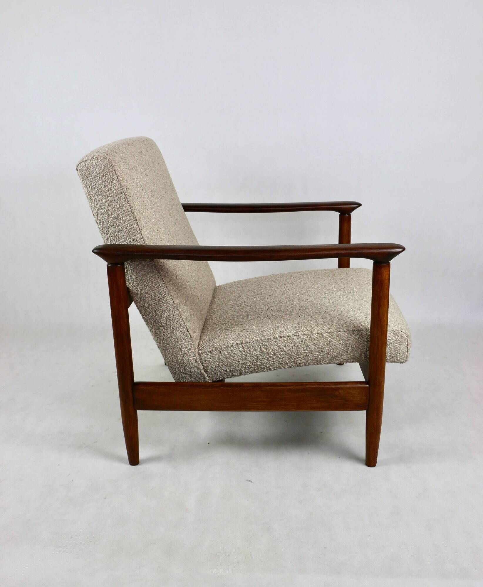 GFM-142 Chair in Beige Bouclé attributed to Edmund Homa, 1970s