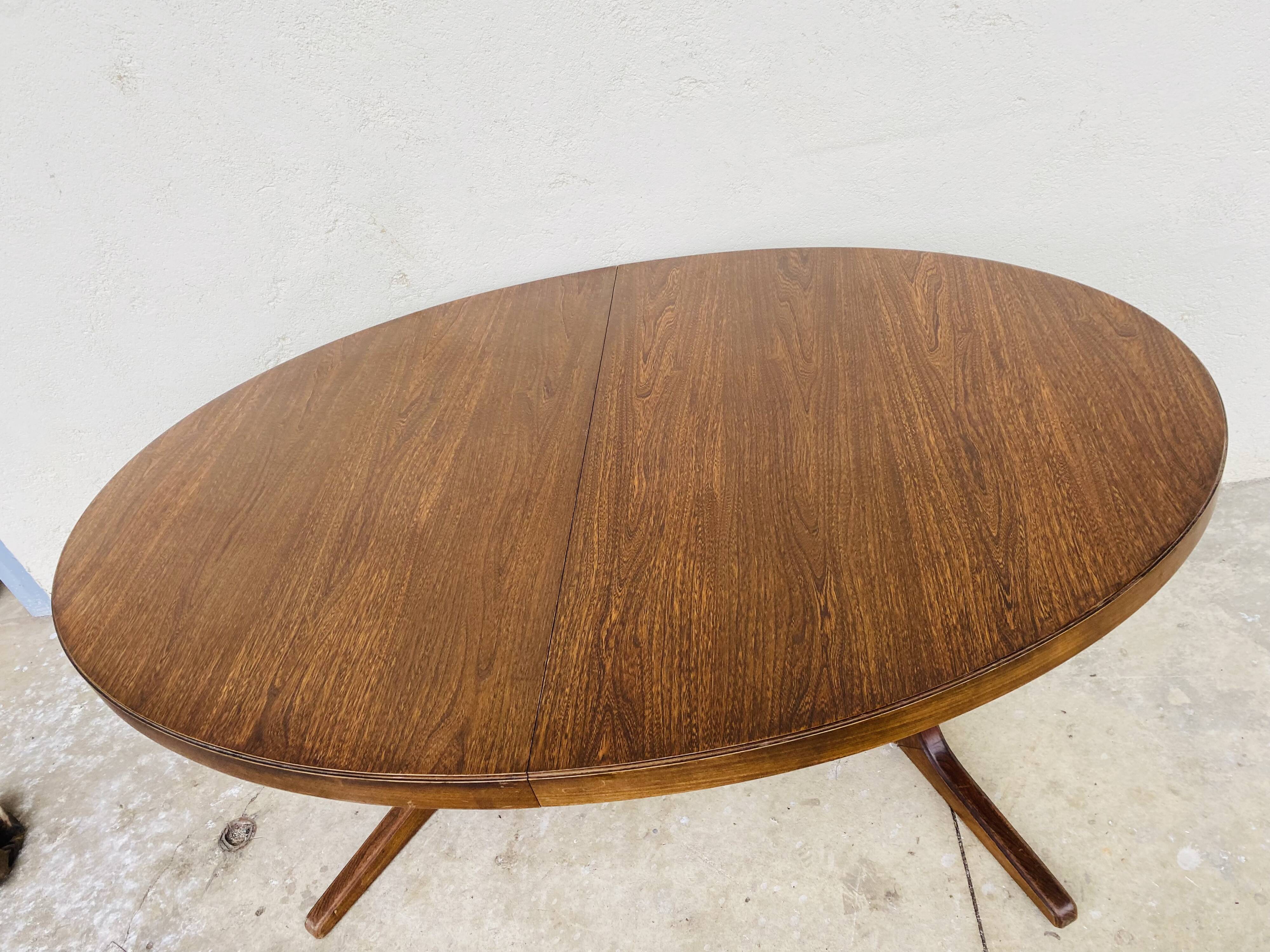 Vintage oval table