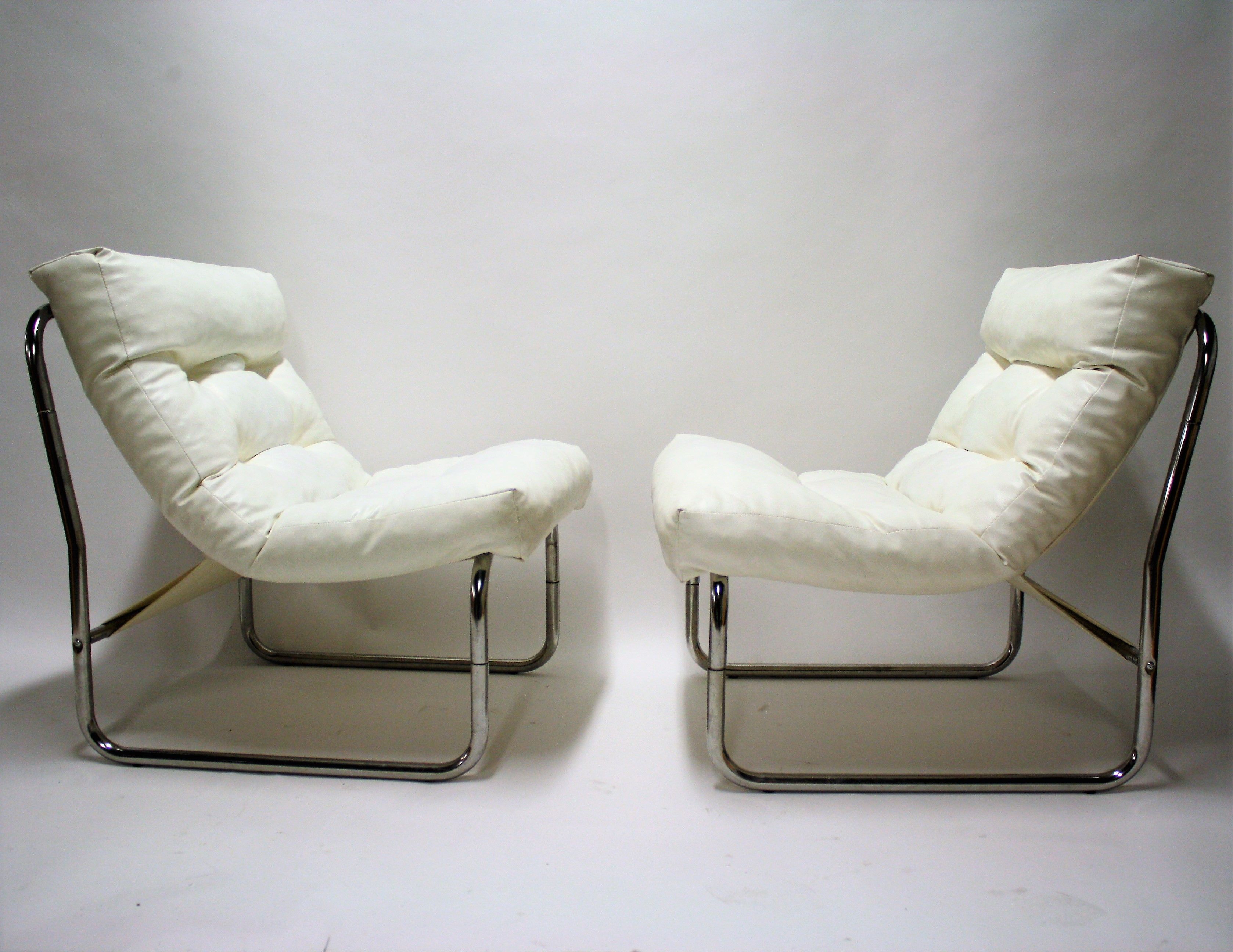 Pair of vintage lounge chairs by Gillis Lundgren  1970s