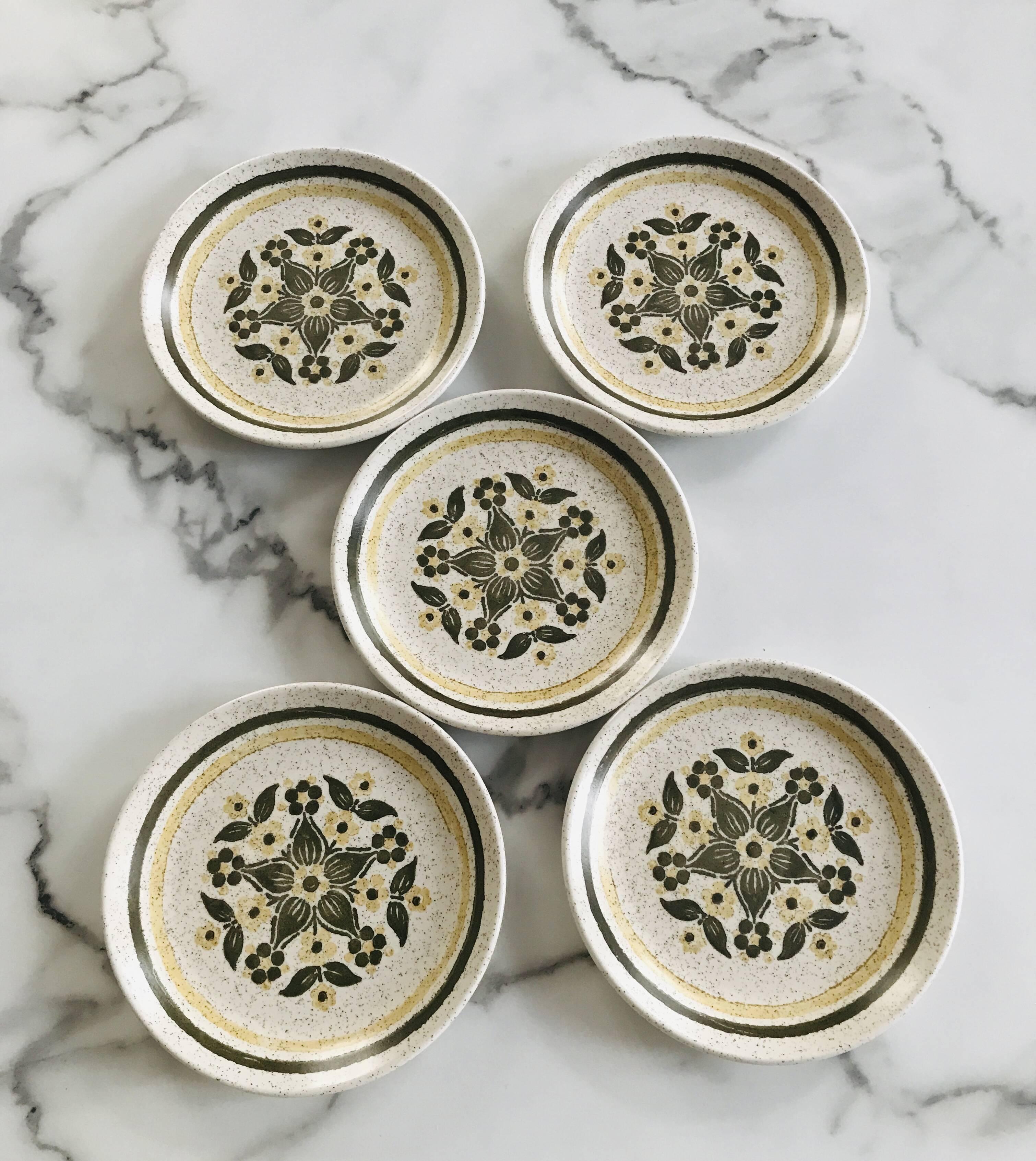 Biltons English dessert plates