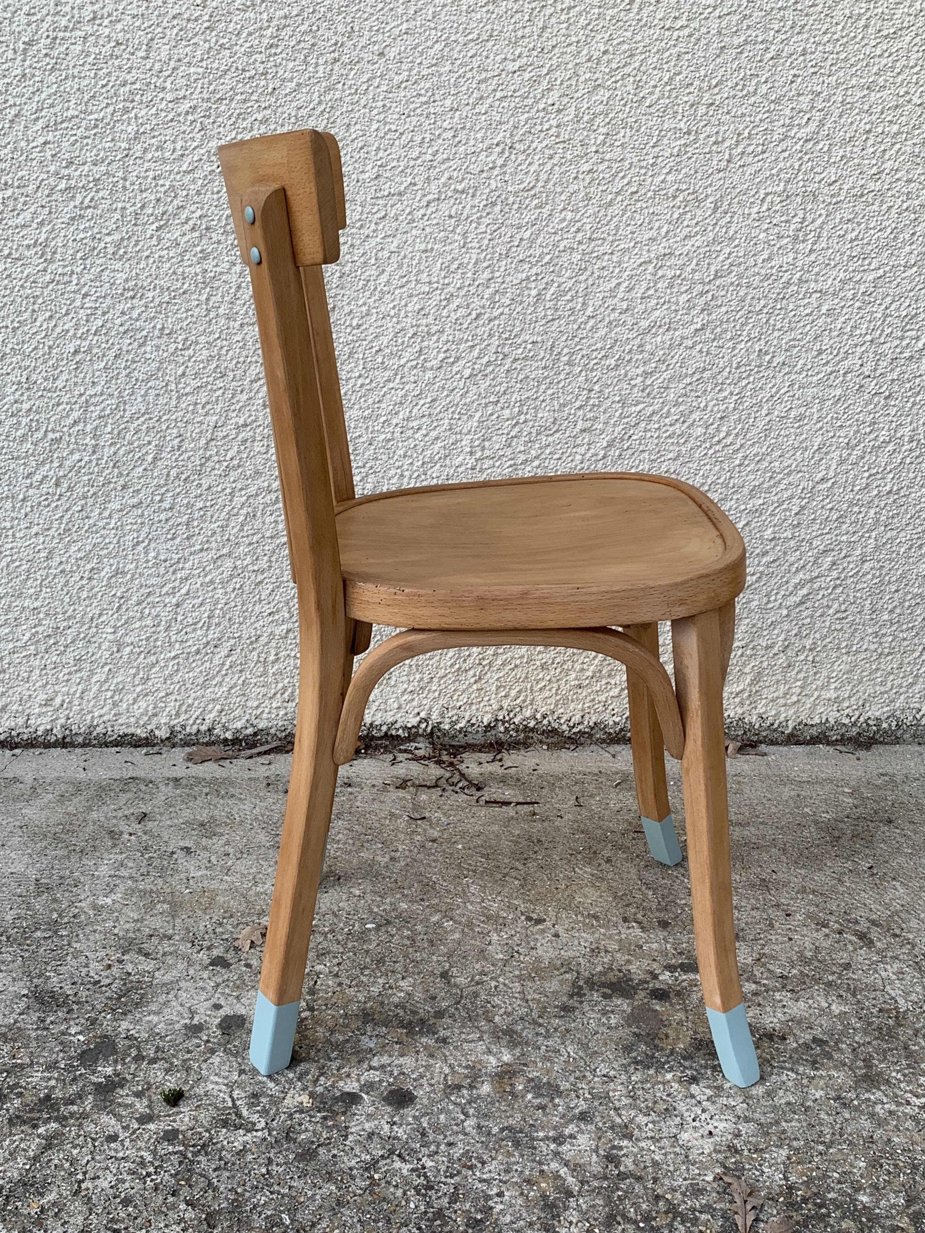 Vintage desk compass feet 1950 and its Baumann chair
