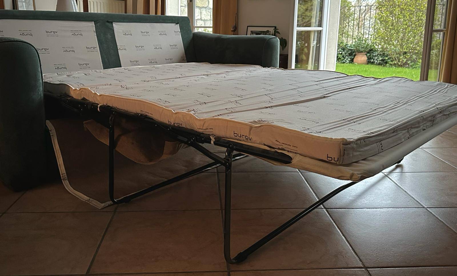 BUROV convertible sofa