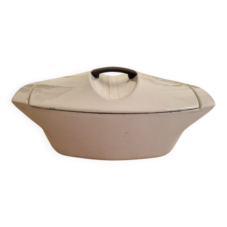 Raymond Loewy cast iron casserole for Le Creuset