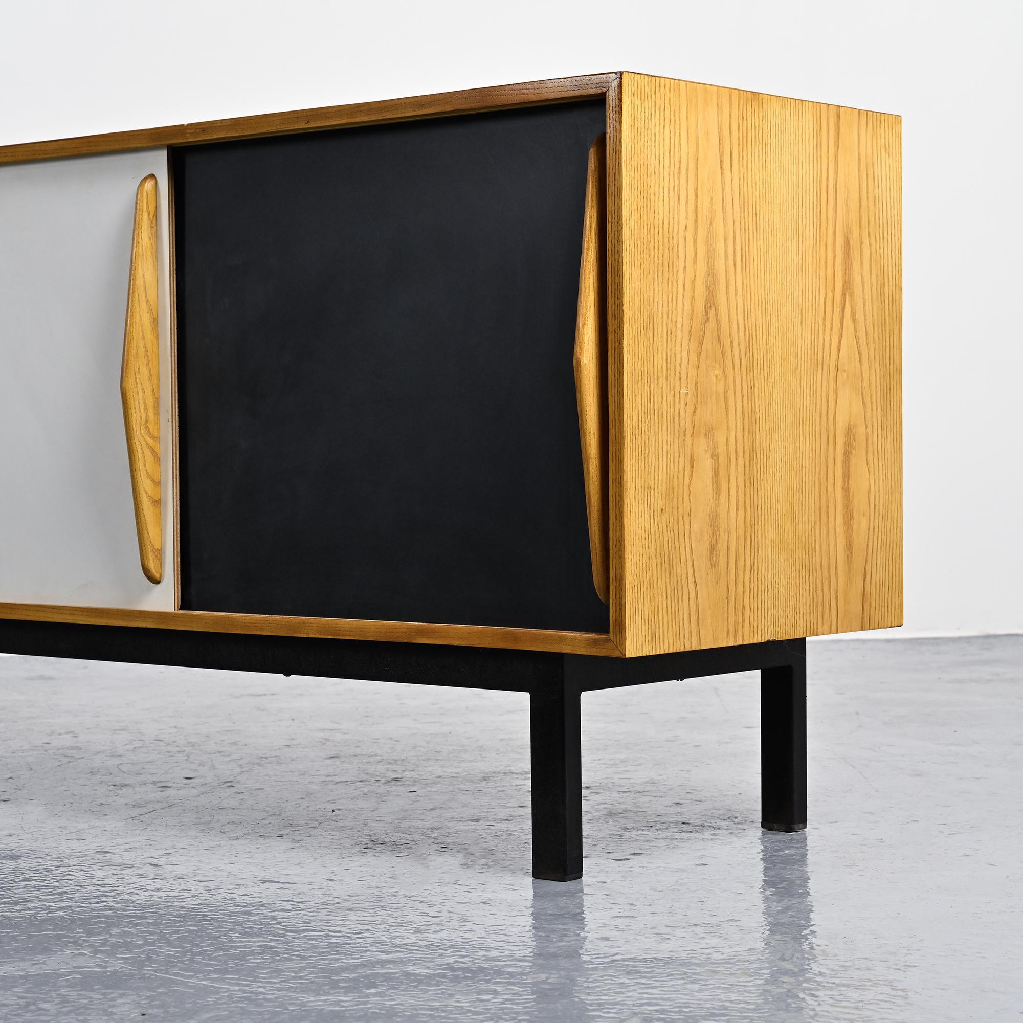 Enfilade Cansado par Charlotte Perriand, circa 1960