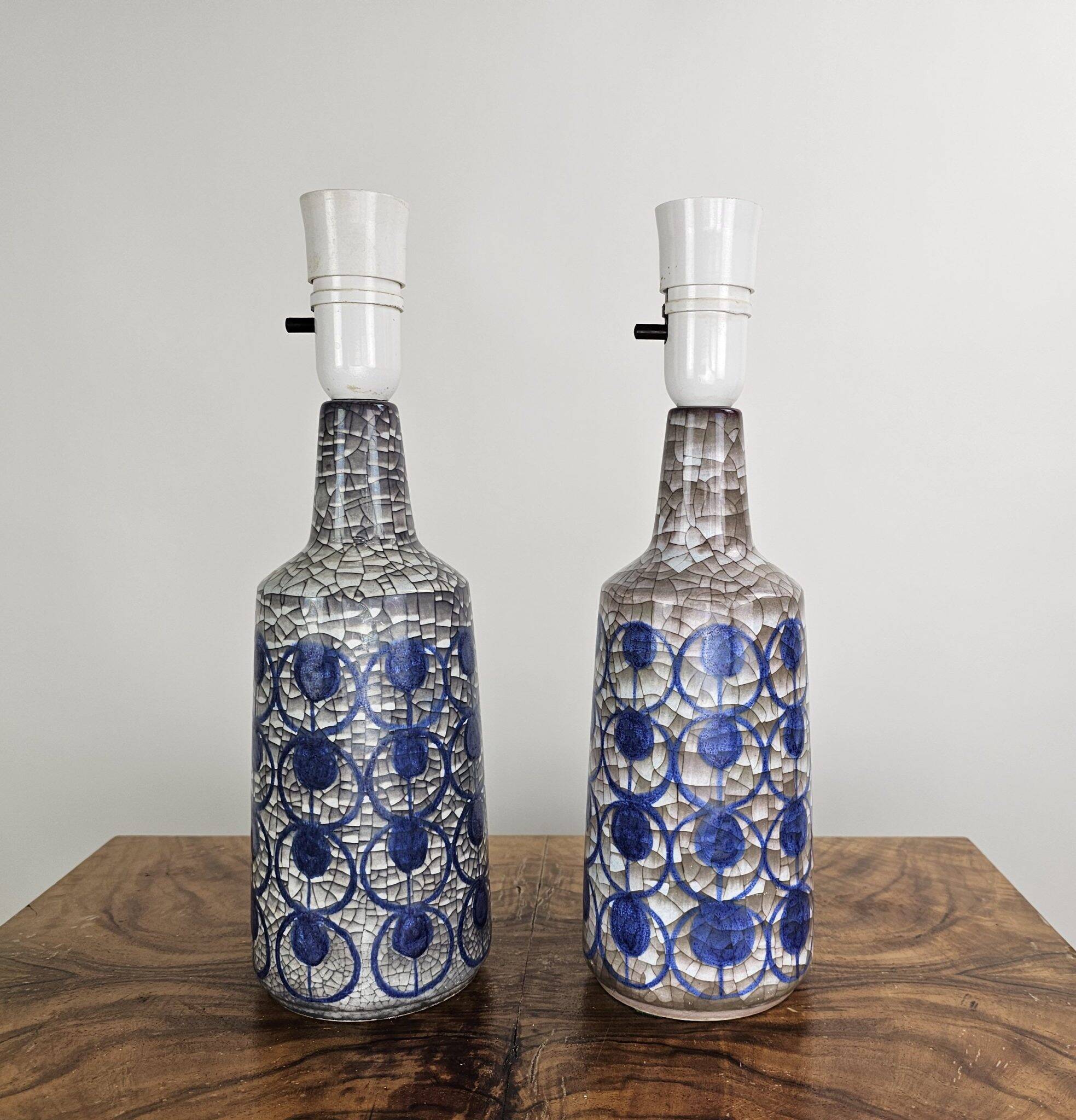 Marianne Starck. Set of 2 table lamps Bornholm pottery by Michael Andersen, Denmark, Persian crackle glaze, 1960s.