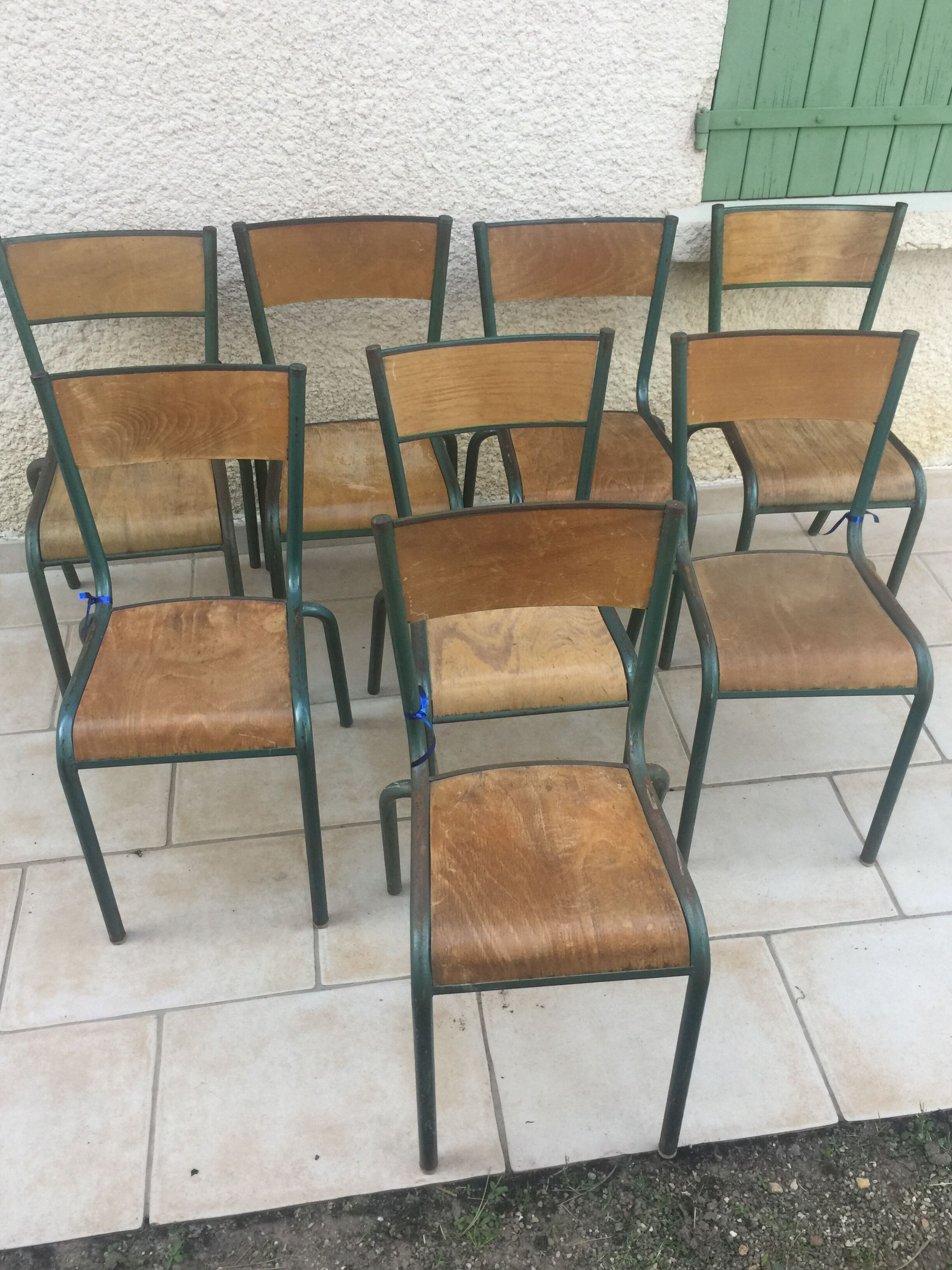 8 chairs mullca