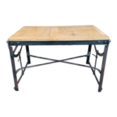Ancienne table d’atelier