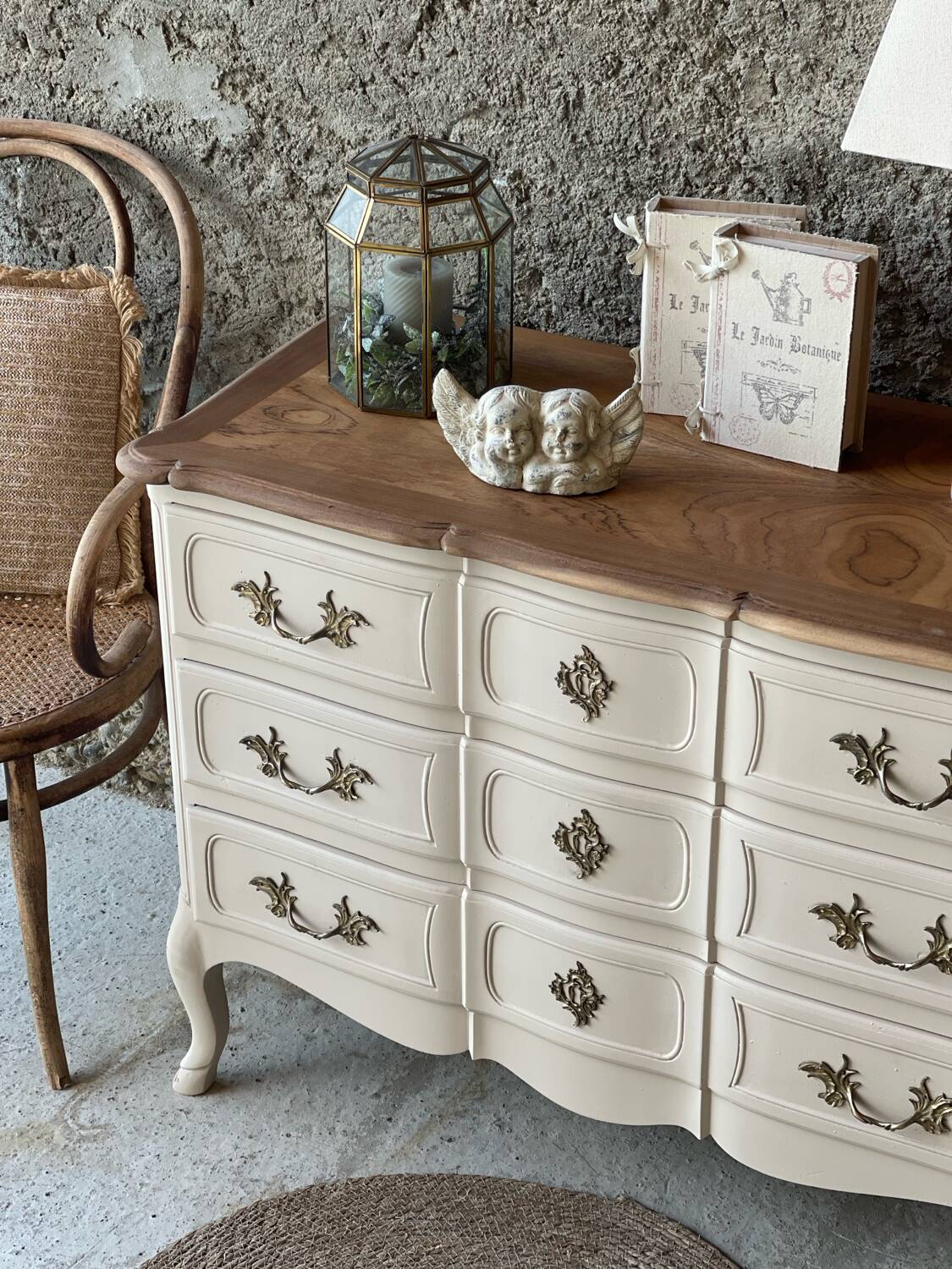 Commode