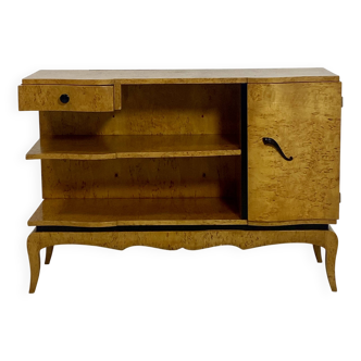 1940s Art Deco chest of drawers.