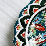 Assiette en céramique émaillée