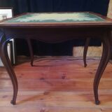 Table à jeu style Louis XV en noyer