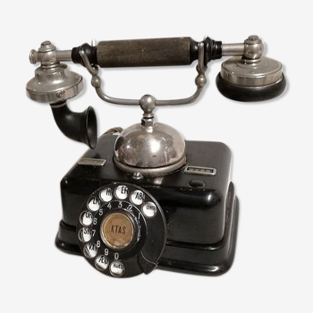 Téléphonbe à poser 1950