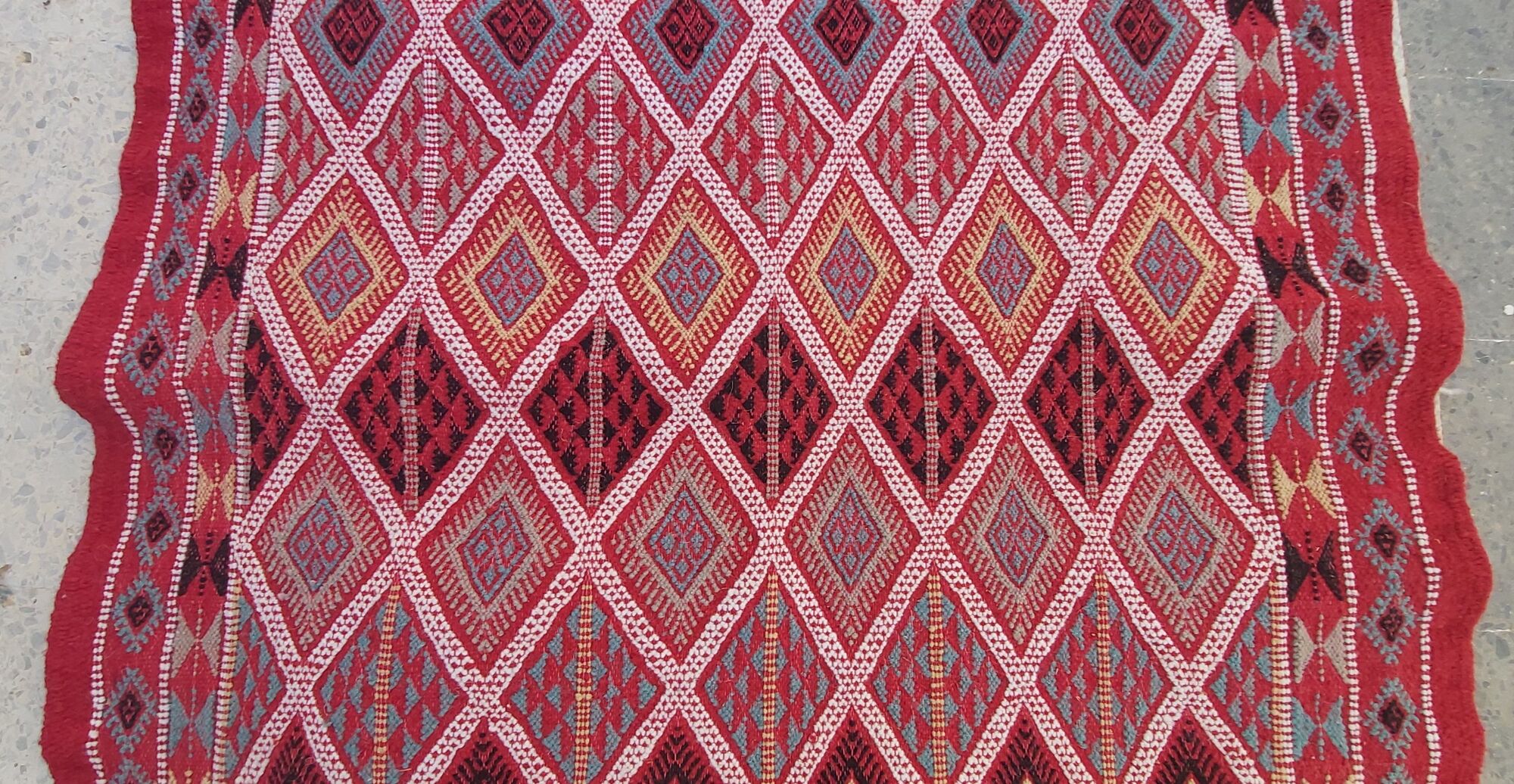 Traditional handmade red kilim rug 187-114cm