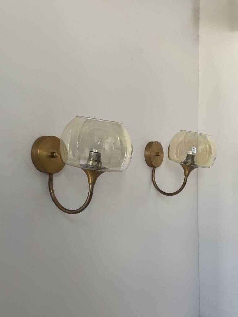 Pair of vintage wall lights in brass and smoked glass, France, 1970.