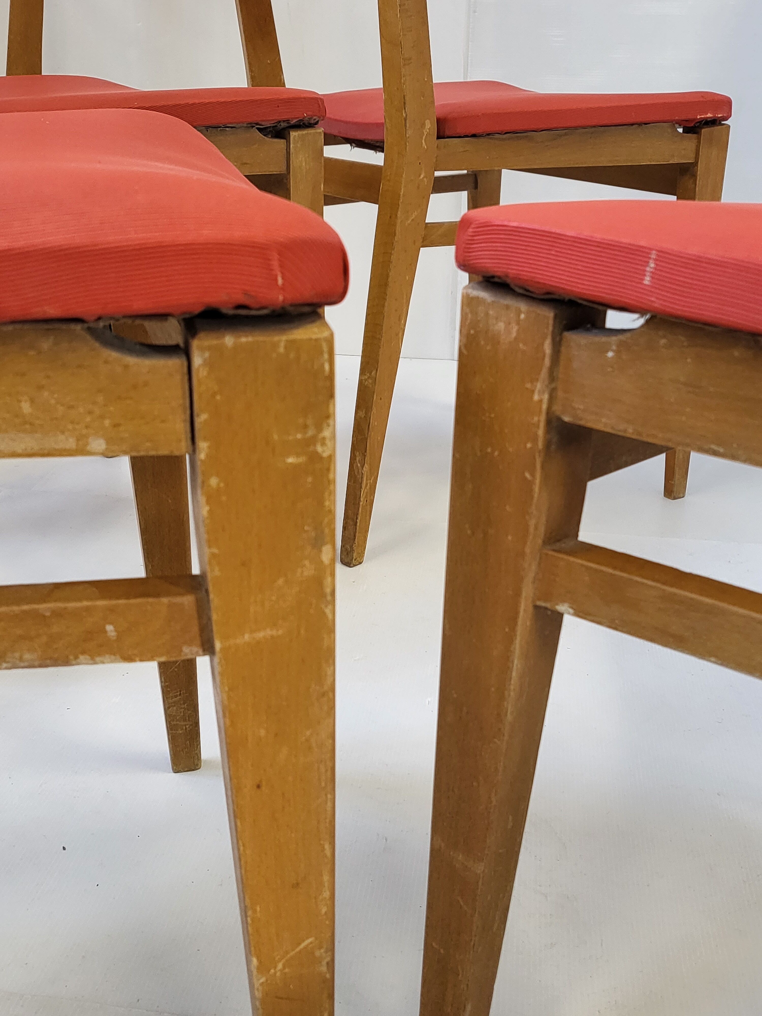 Suite of 5 chairs 1950