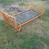 Lit en rotin vintage 60