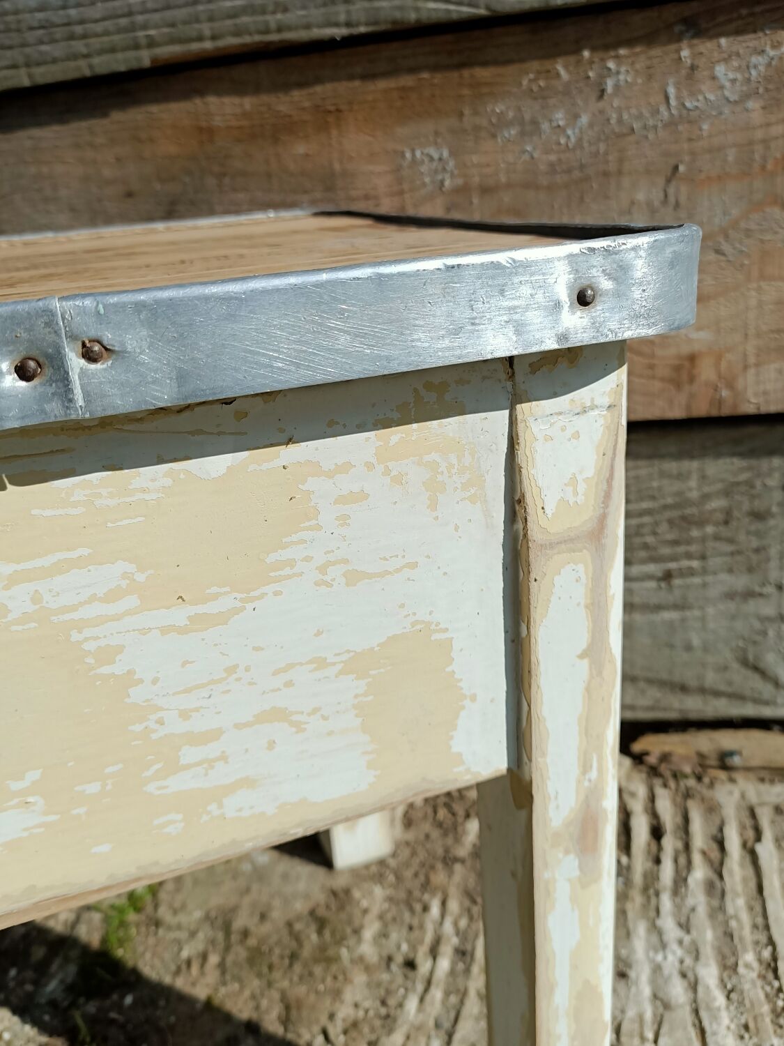 Shoeshine chest stool