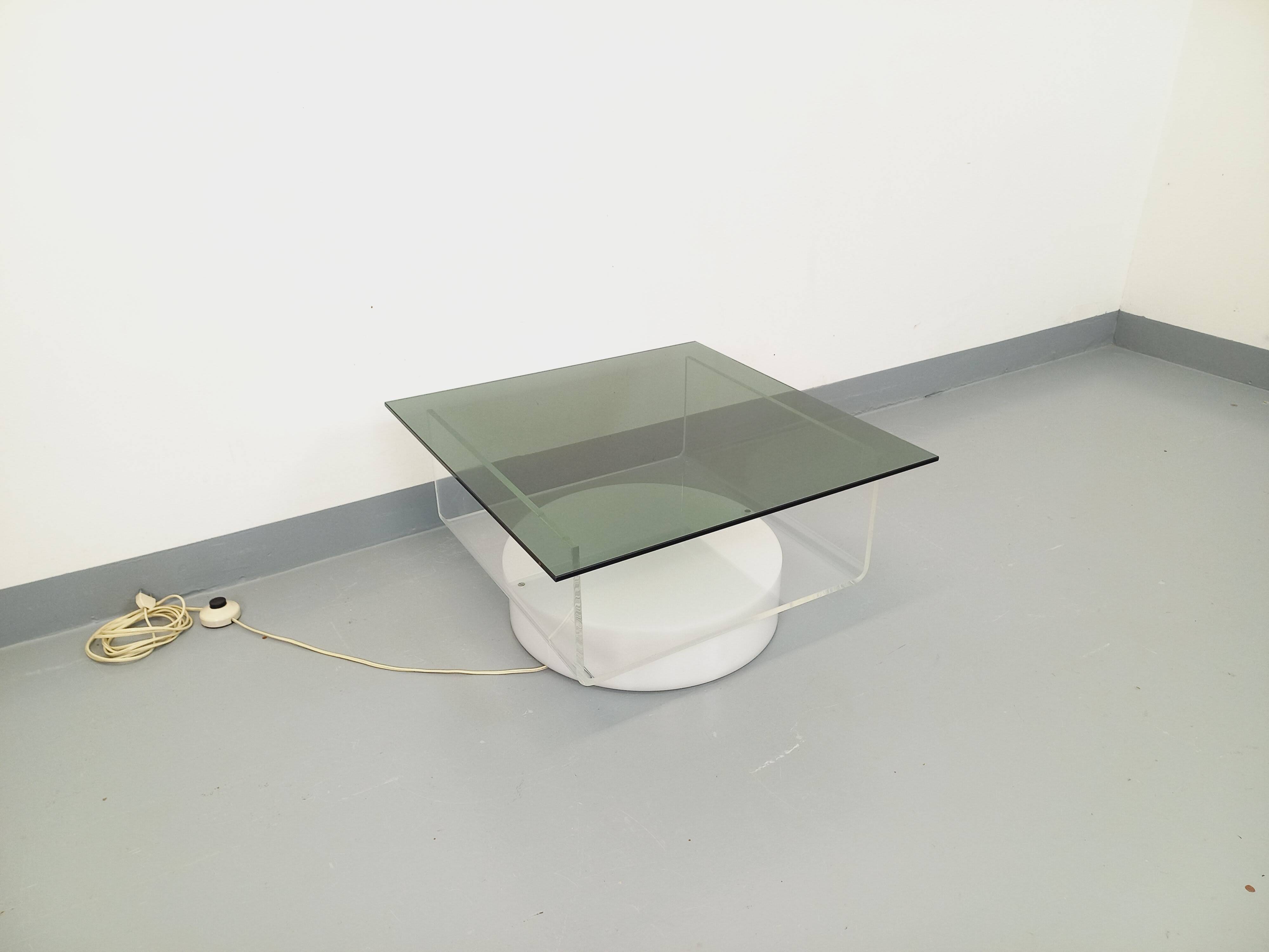 Vintage Italian square illuminated coffee table in glass and plexiglass