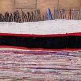 Contemporary and artisanal carpet 290 x 138 cm