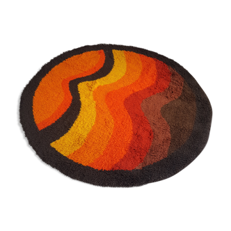Round carpet 70s