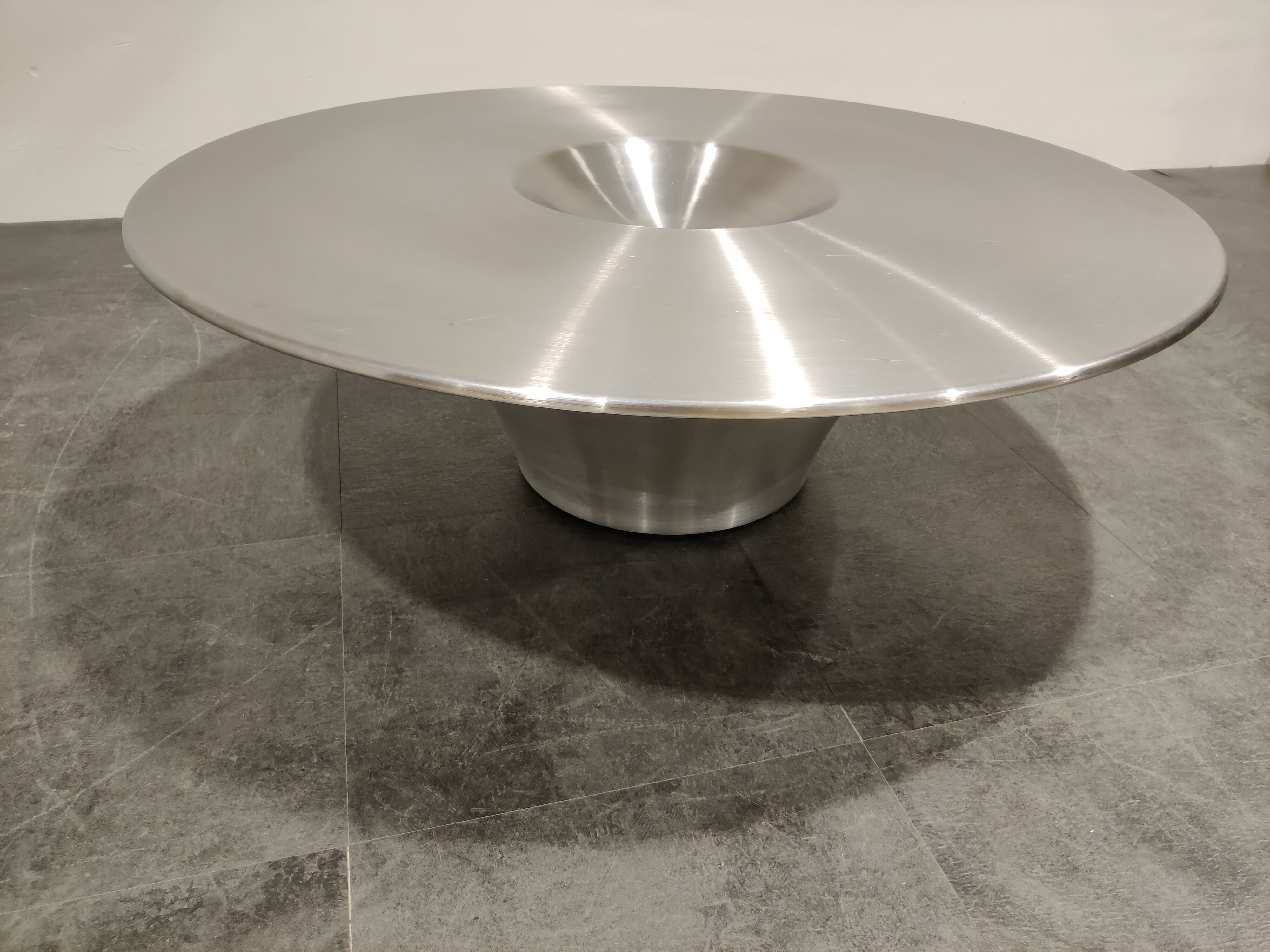 Vintage Round Alien Coffee Table by Yasuhiro Shito for Cattelan, 2002