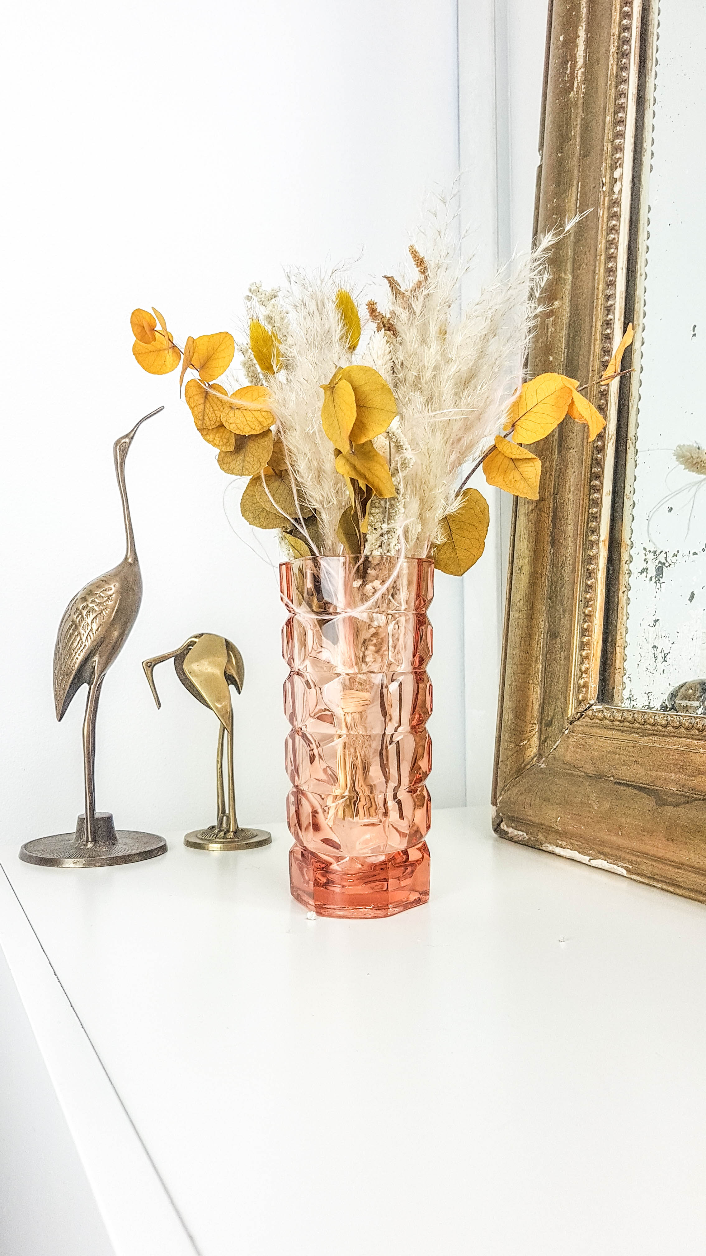 Art Deco geometric pink vase