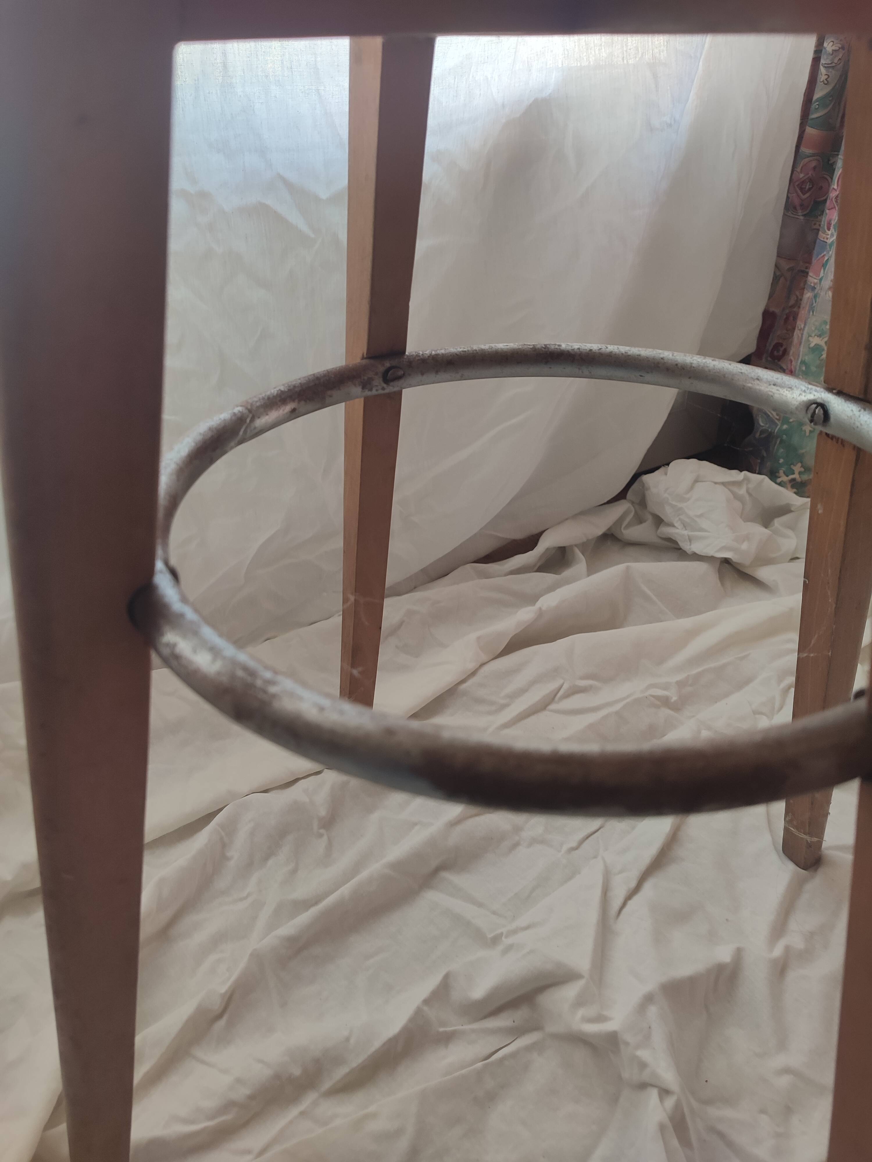 Tabouret haut marque stella